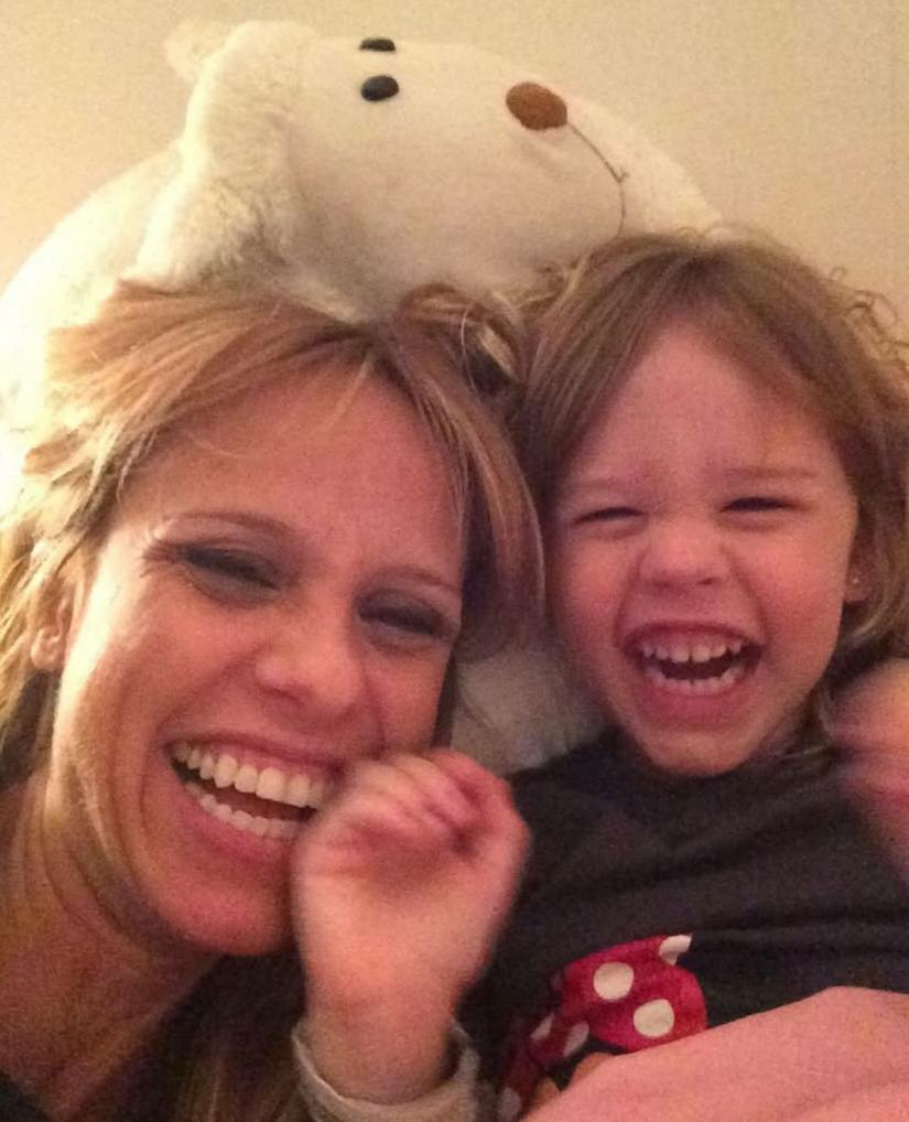Matilda con su mamá Mariana Fabbiani. | Foto: Instagram.com/marianafabbiani