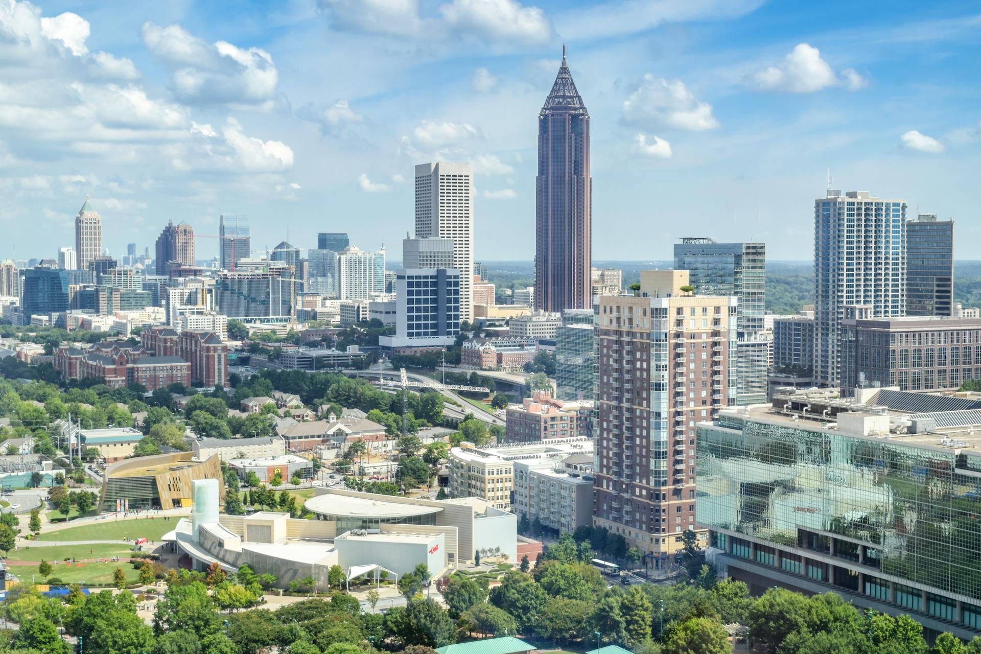 Vista de una ciudad | Fuente: Pexels