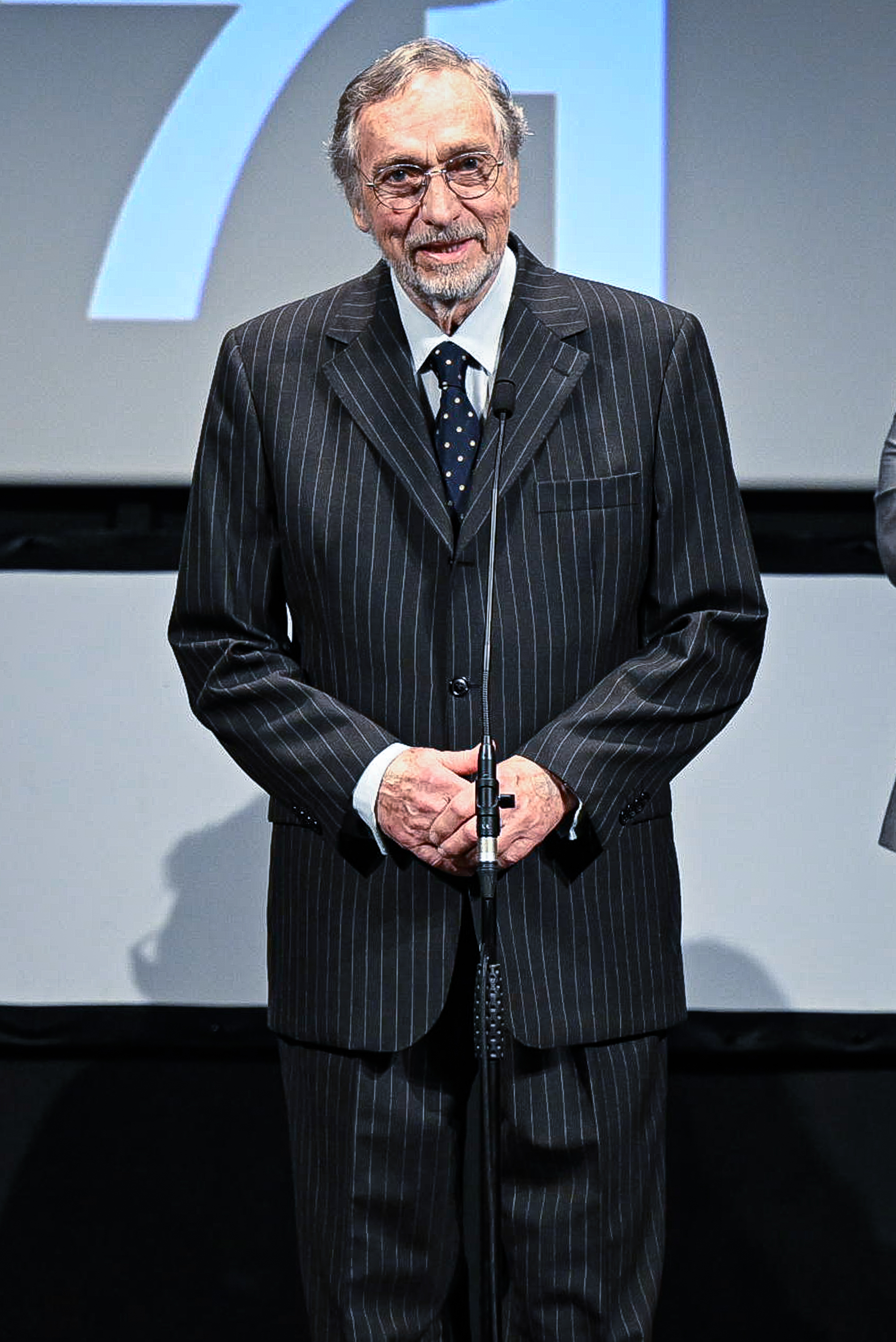 Luis Brandoni asiste a la presentación fotográfica de "NADA" de Disney+ durante el 71º Festival Internacional de Cine de San Sebastián en el Teatro Victoria Eugenia el 25 de septiembre de 2023 en San Sebastián, España. | Fuente: Getty Images
