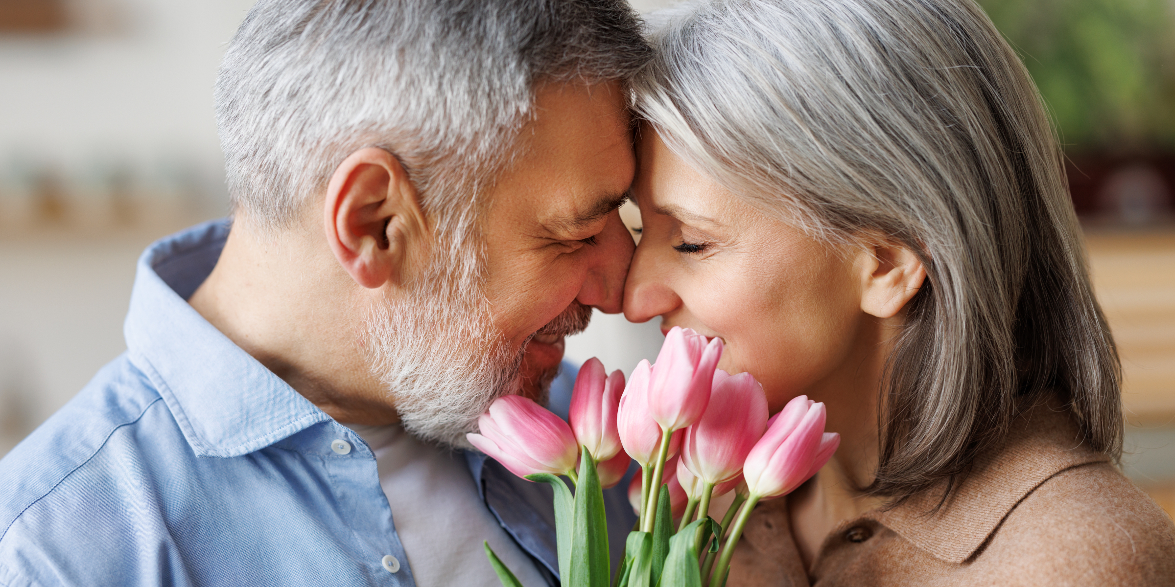 Pareja compartiendo un momento íntimo | Fuente: Getty Images