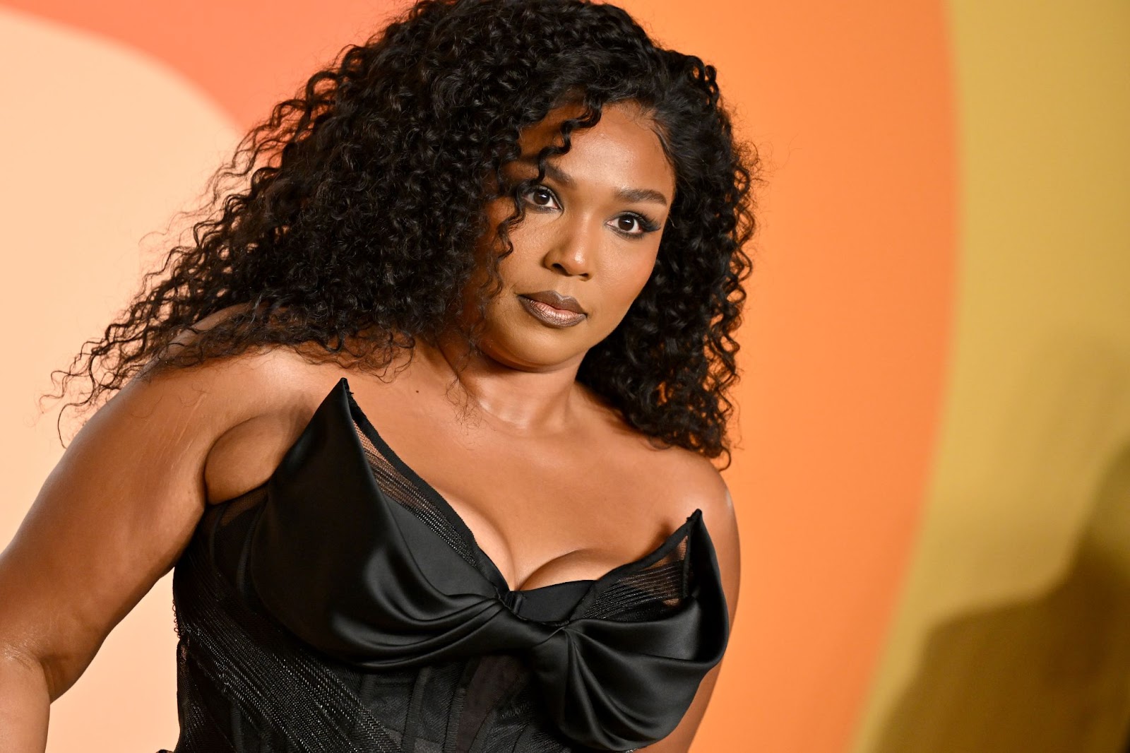 Lizzo en la fiesta de los Oscar de "Vanity Fair" el 2 de marzo de 2025, en Beverly Hills, California | Fuente: Getty Images