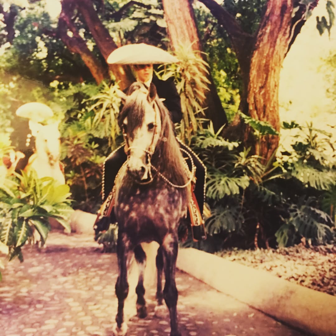 Imágenes de la boda de Eduardo Capetillo y Biby Gaitán en 1994 | Fuente: Instagram/bibygaytan