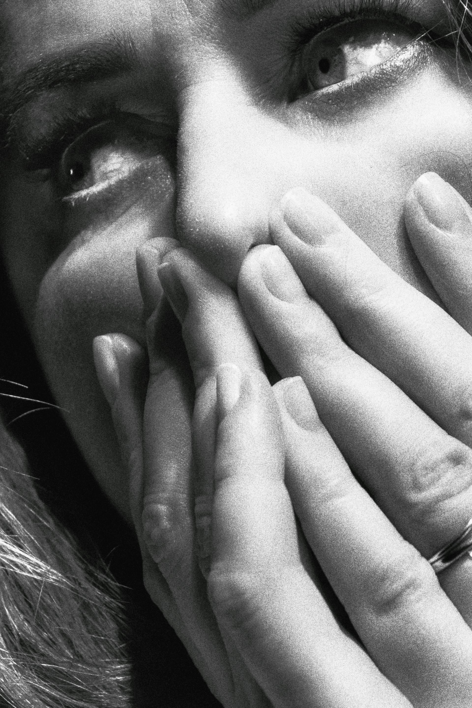 Una mujer conmocionada | Fuente: Pexels