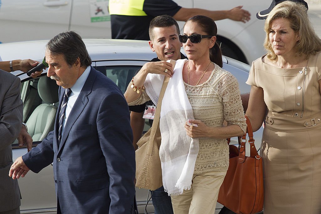 Isabel Pantoja llega a la corte de Málaga.| Imagen tomada de: Getty Images/GlobalImagesUkraine