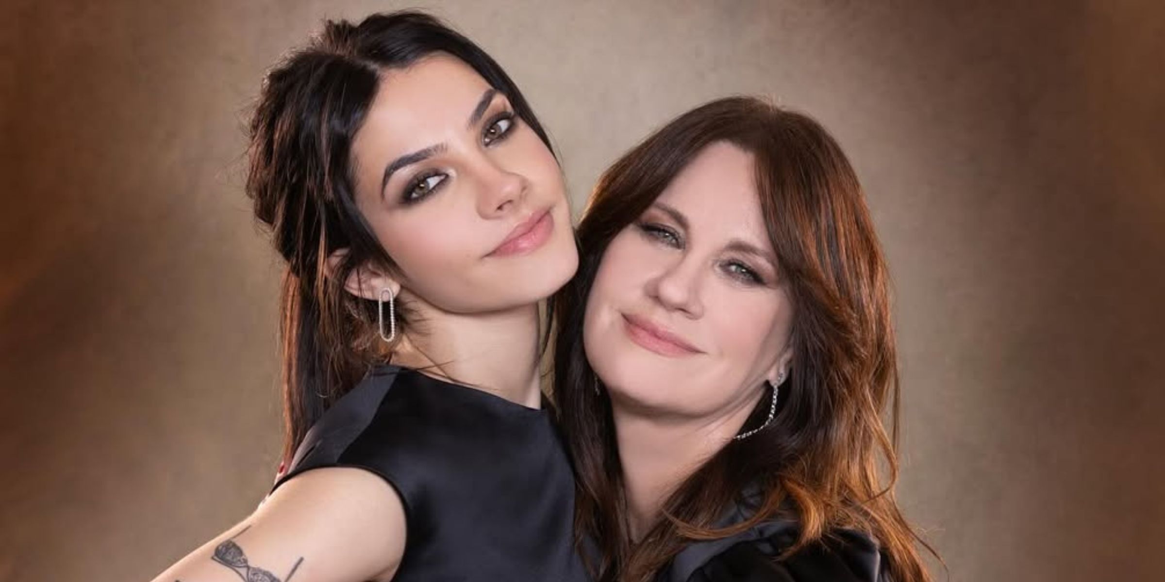 Morena Echarri y Nancy Dupláa | Fuente: Instagram/cynthiamartos