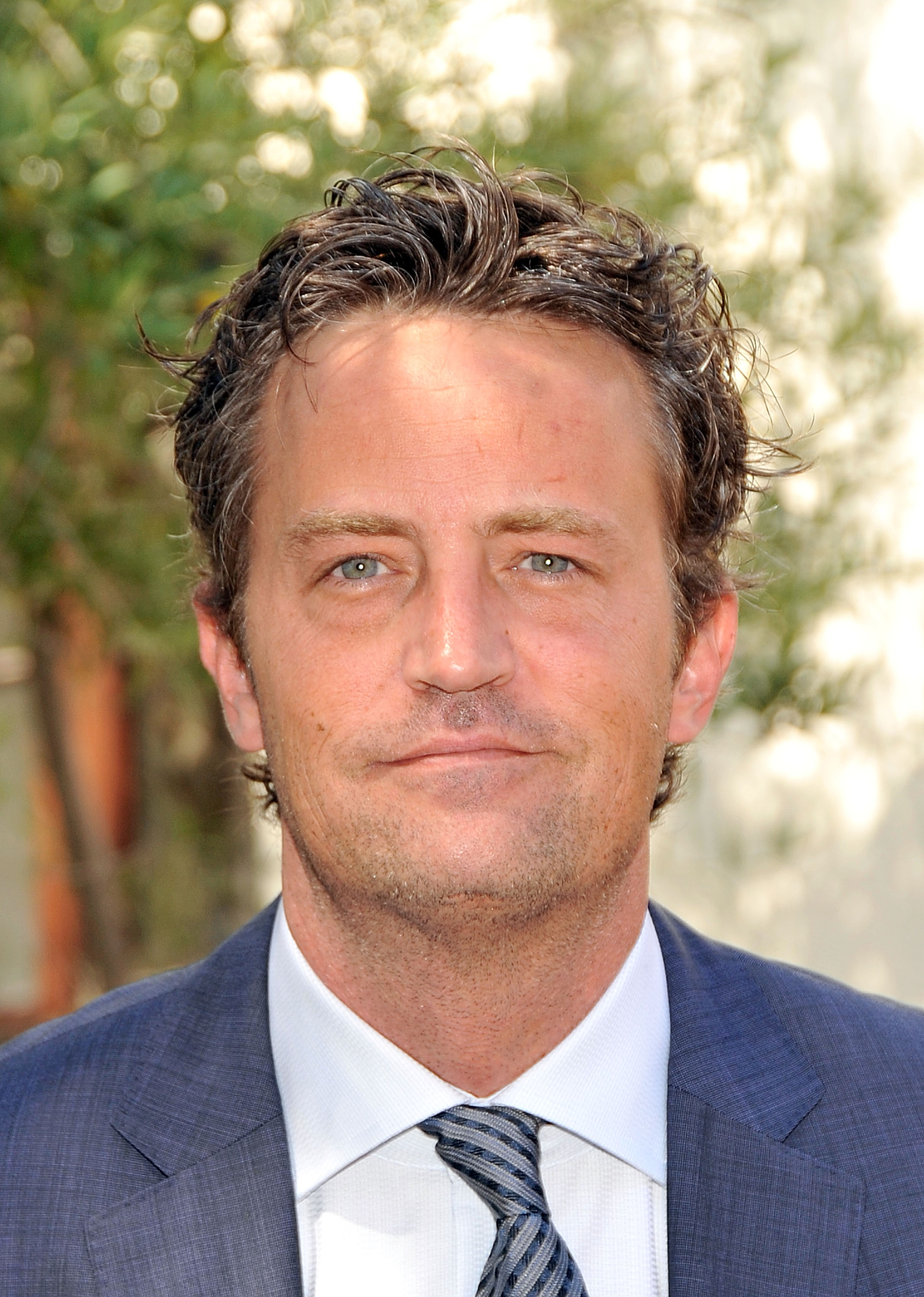 Matthew Perry en el 13º Almuerzo Benéfico Anual de la Garden Party de la Fundación Lili Claire el 3 de octubre de 2010, en Brentwood, California | Fuente: Getty Images