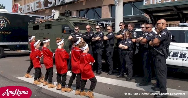 Batalla épica entre policías y pequeños bailarines se vuelve viral