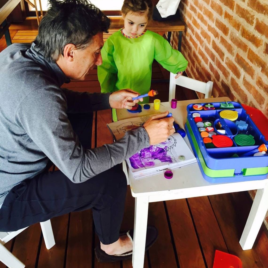 Mauricio Macri compartiendo junto a su hija Antonia durante su niñez | Fuente: Instagram/mauriciomacri
