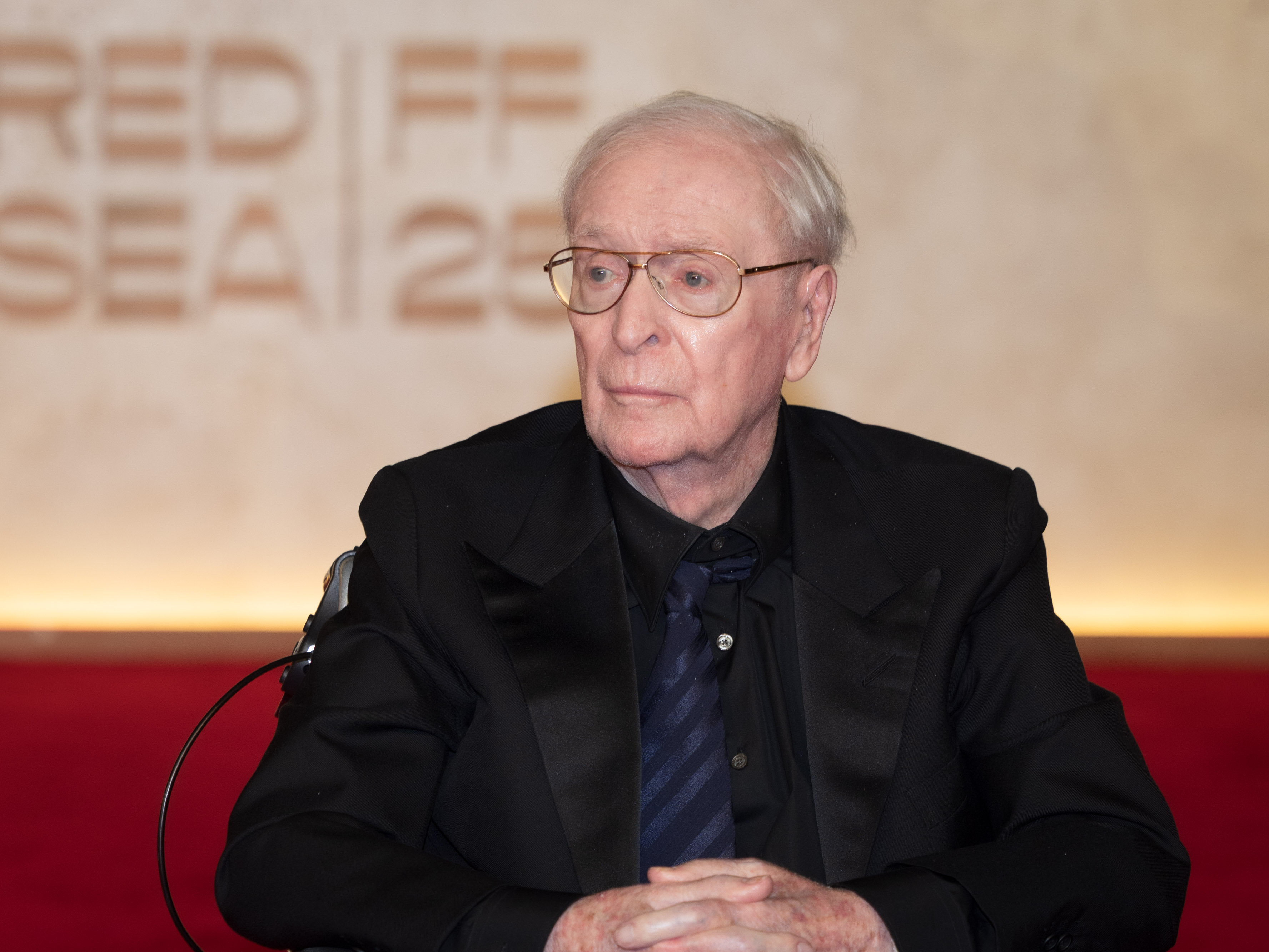 Michael Caine asiste a la Ceremonia de Inauguración del Festival Internacional de Cine del Mar Rojo 2025 el 04 de diciembre de 2025 en Jeddah, Arabia Saudí | Fuente: Getty Images