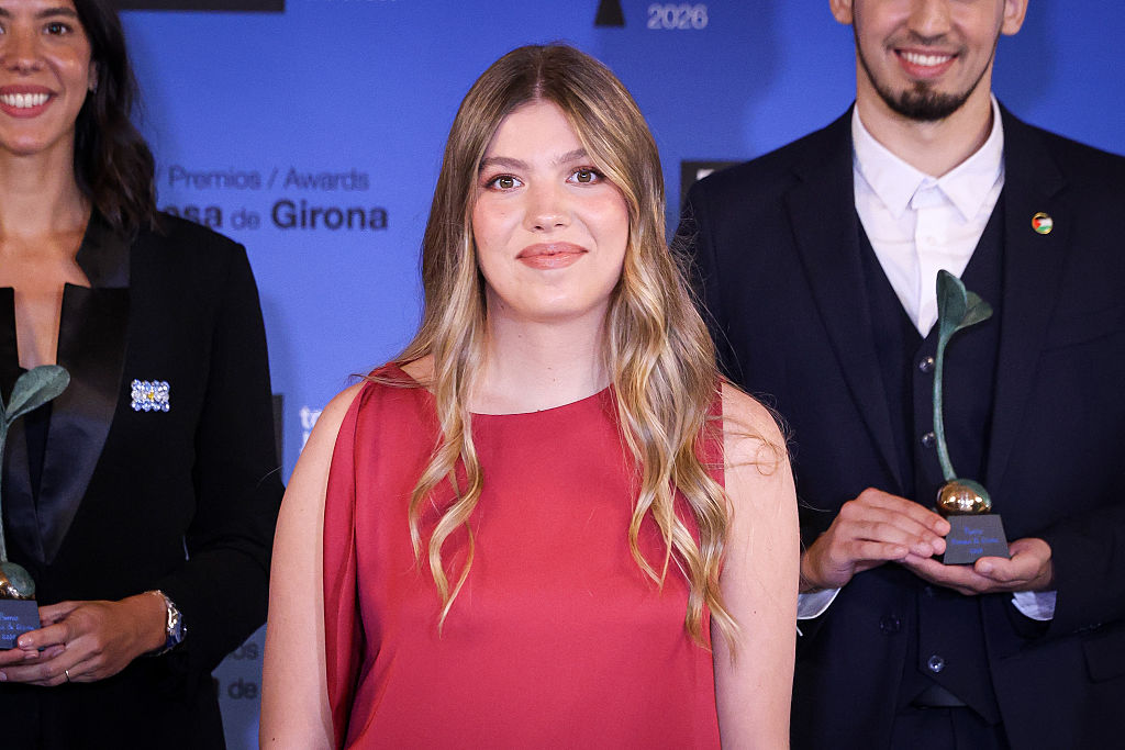 La infanta Sofía de España asiste a la entrega de los Premios Princesa de Girona 2026 en el Gran Teatro del Liceo, el 14 de julio de 2026 en Barcelona, ​​España. | Fuente: Getty Images