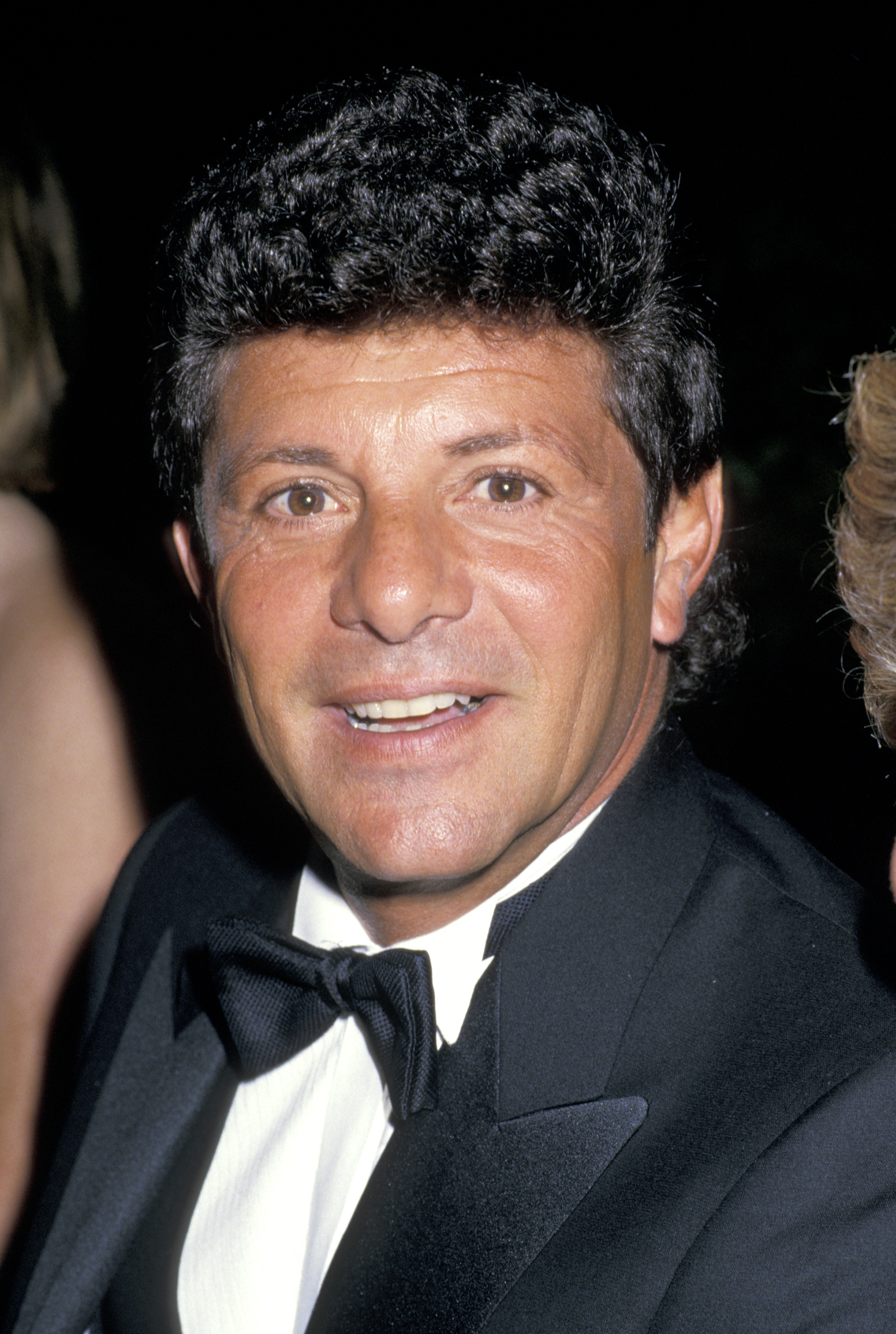 Frankie Avalon asiste a la Cena Anual de la Industria del Entretenimiento en Honor a Bud Grant el 24 de noviembre de 1987 | Fuente: Getty Images