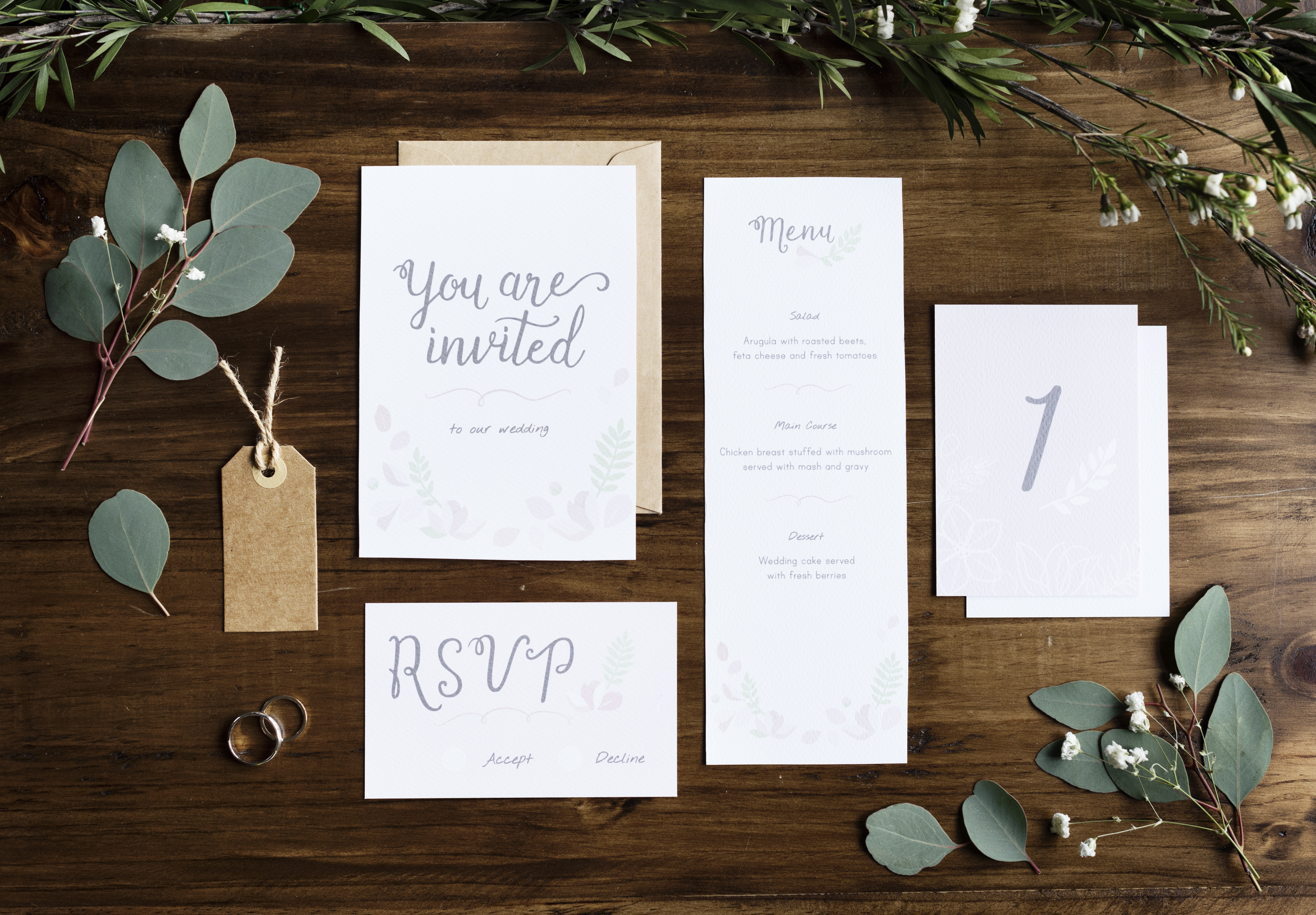 Invitación de boda | Foto: Shutterstock