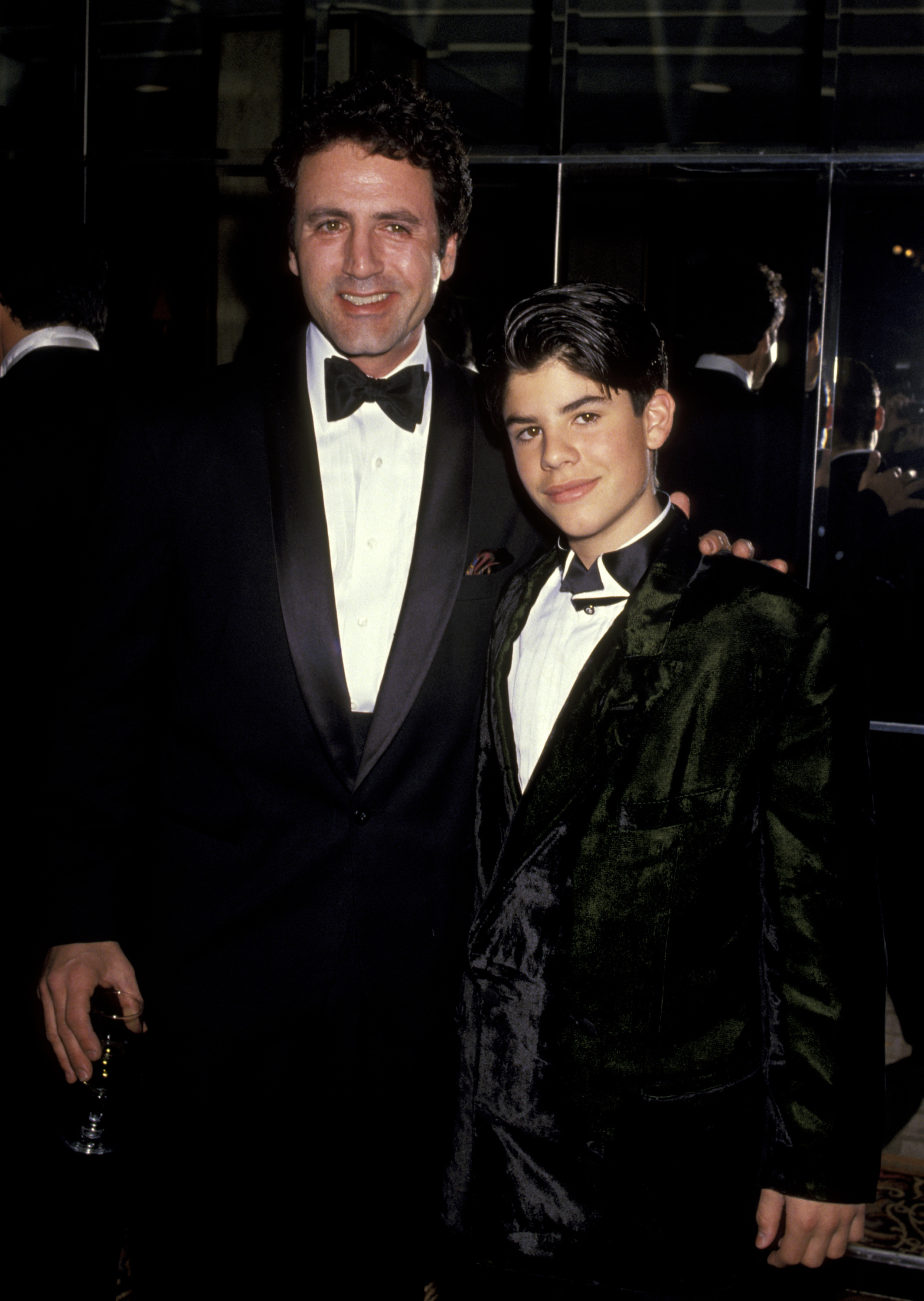 Sylvester y Sage Stallone el 13 de febrero de 1991 | Fuente: Getty Images