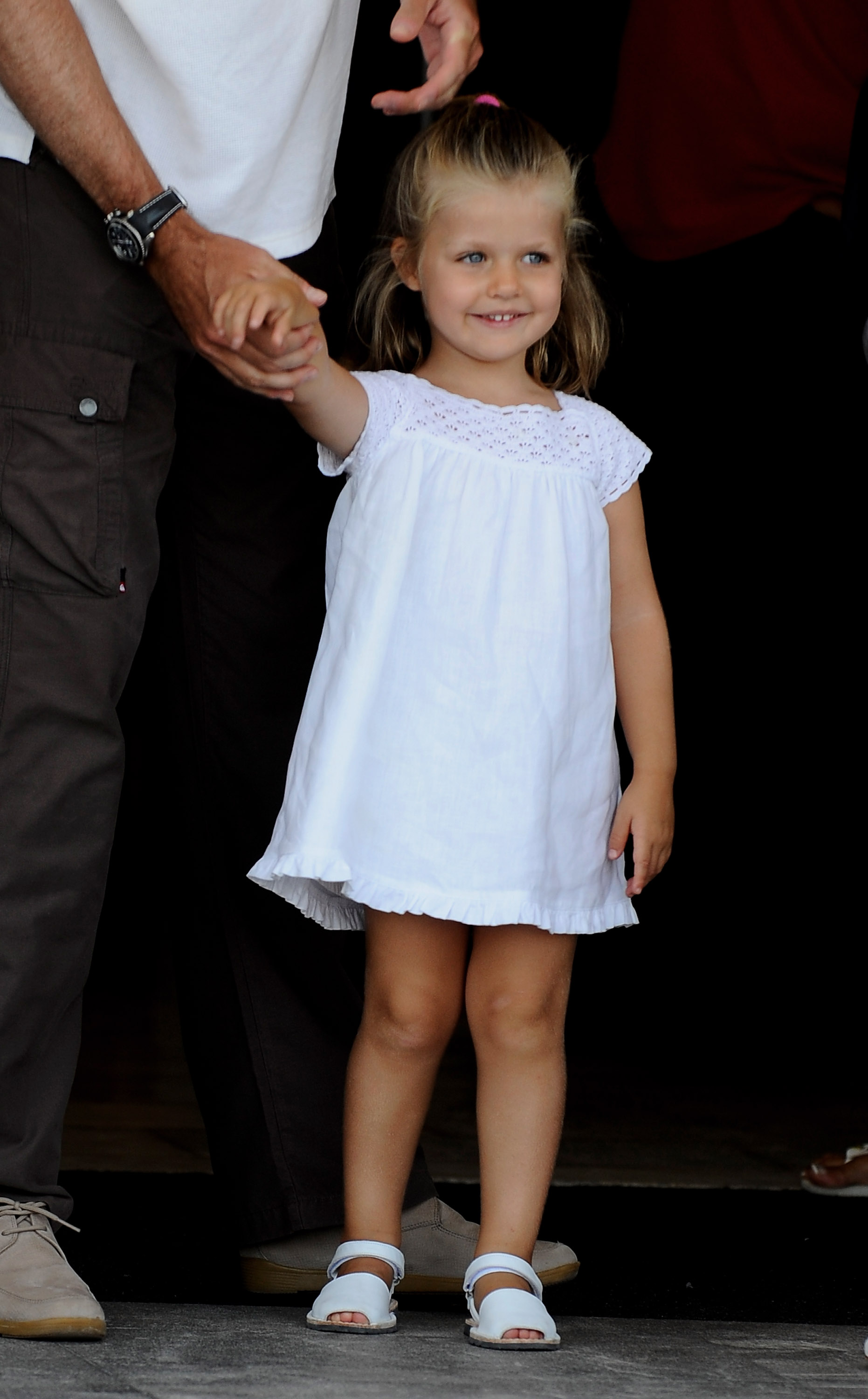 La princesa Leonor llega al Real Club Náutico de Palma para asistir al concierto pop de Jaume Angladas durante la tercera jornada de la 28ª Copa del Rey Audi Sailing Cup, el 5 de agosto de 2009 en Palma de Mallorca, España.