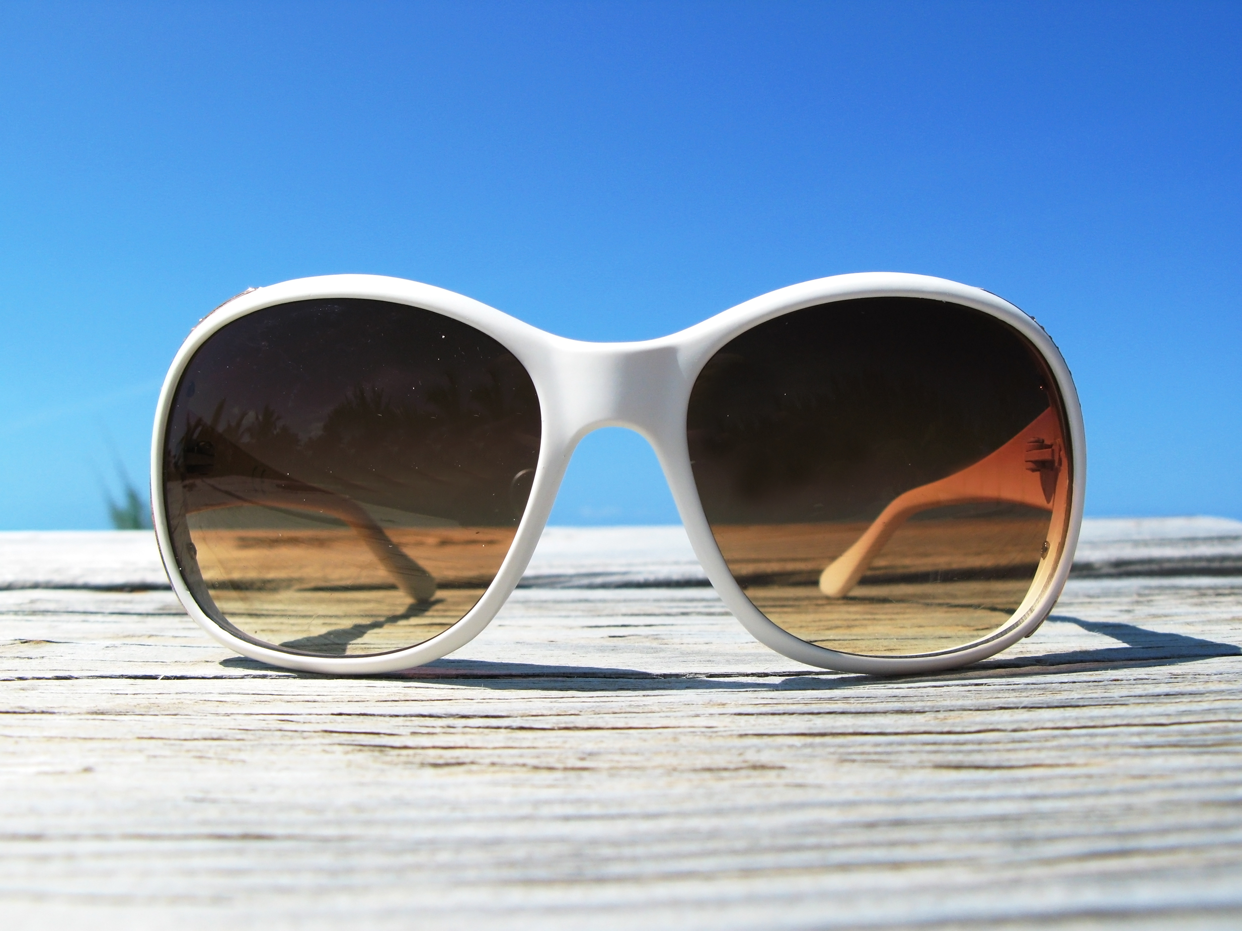 Unas gafas de sol | Fuente: Shutterstock