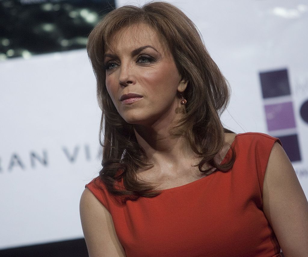 Laura Flores asiste a una conferencia de prensa con el elenco de la obra de teatro "Bajo Cero" en el teatro Libanés el 9 de marzo de 2011 en Ciudad de México, México. | Foto: Getty Images