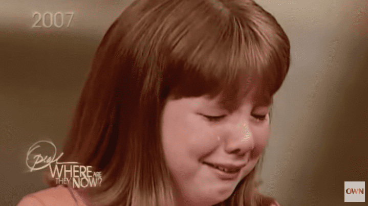 La pequeña Daisy llorando. | Foto: youtube.com/OWN