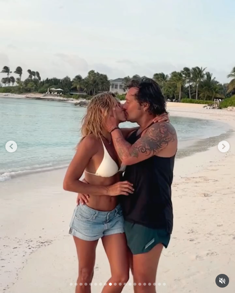 Diego Torres y su novia Martina Díaz Radonic disfrutando de sus vacaciones en la playa | Fuente: Instagram/diegotorresmusica