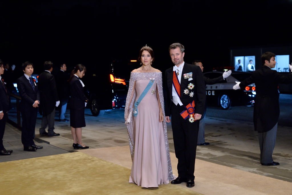 Frederik y Mary de Dinamarca asisten al banquete de la corte en el Palacio Imperial de Japón. | Foto: Getty Images.