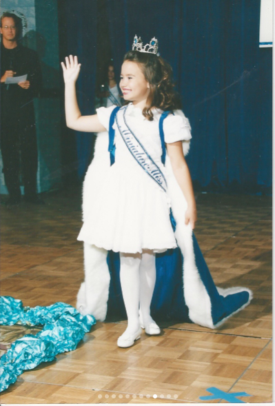 Una captura de pantalla de la icono del pop cuando era niña, de un post fechado el 14 de septiembre de 2024. | Fuente: Instagram/ddlovato