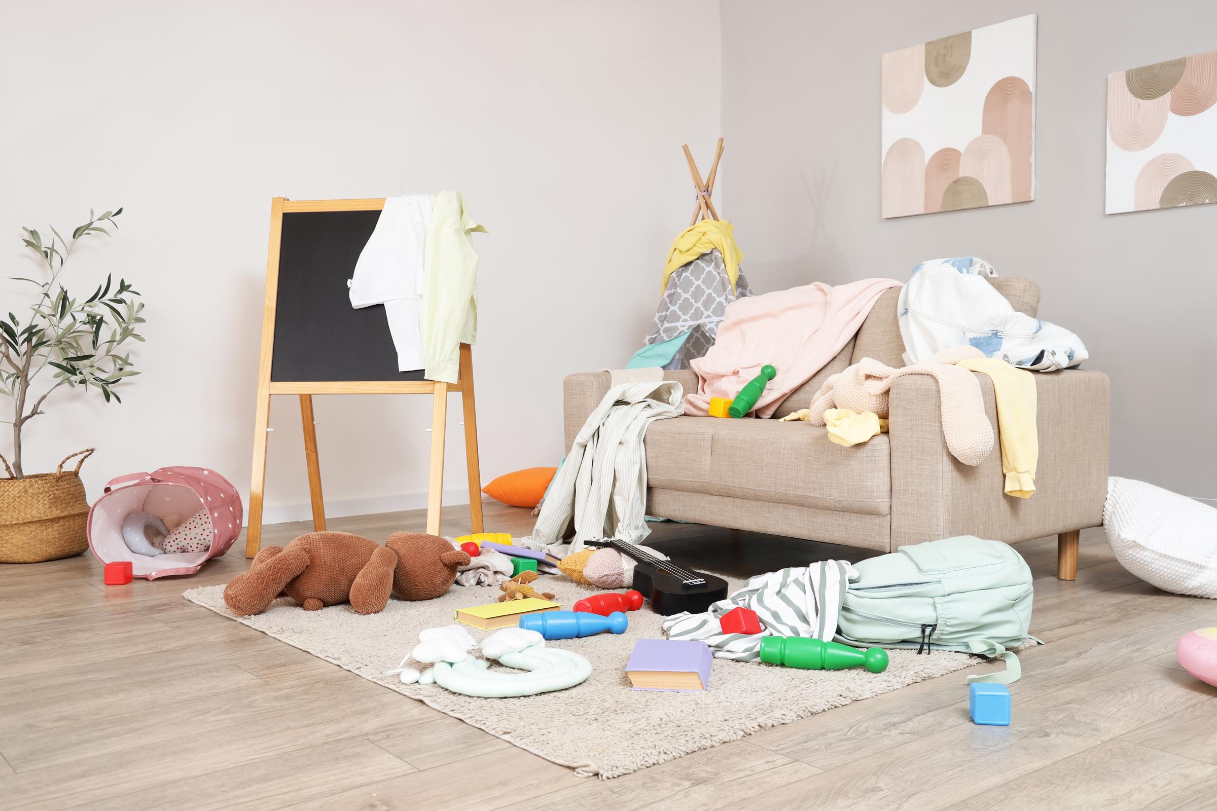 Habitación infantil desordenada | Fuente: Shutterstock