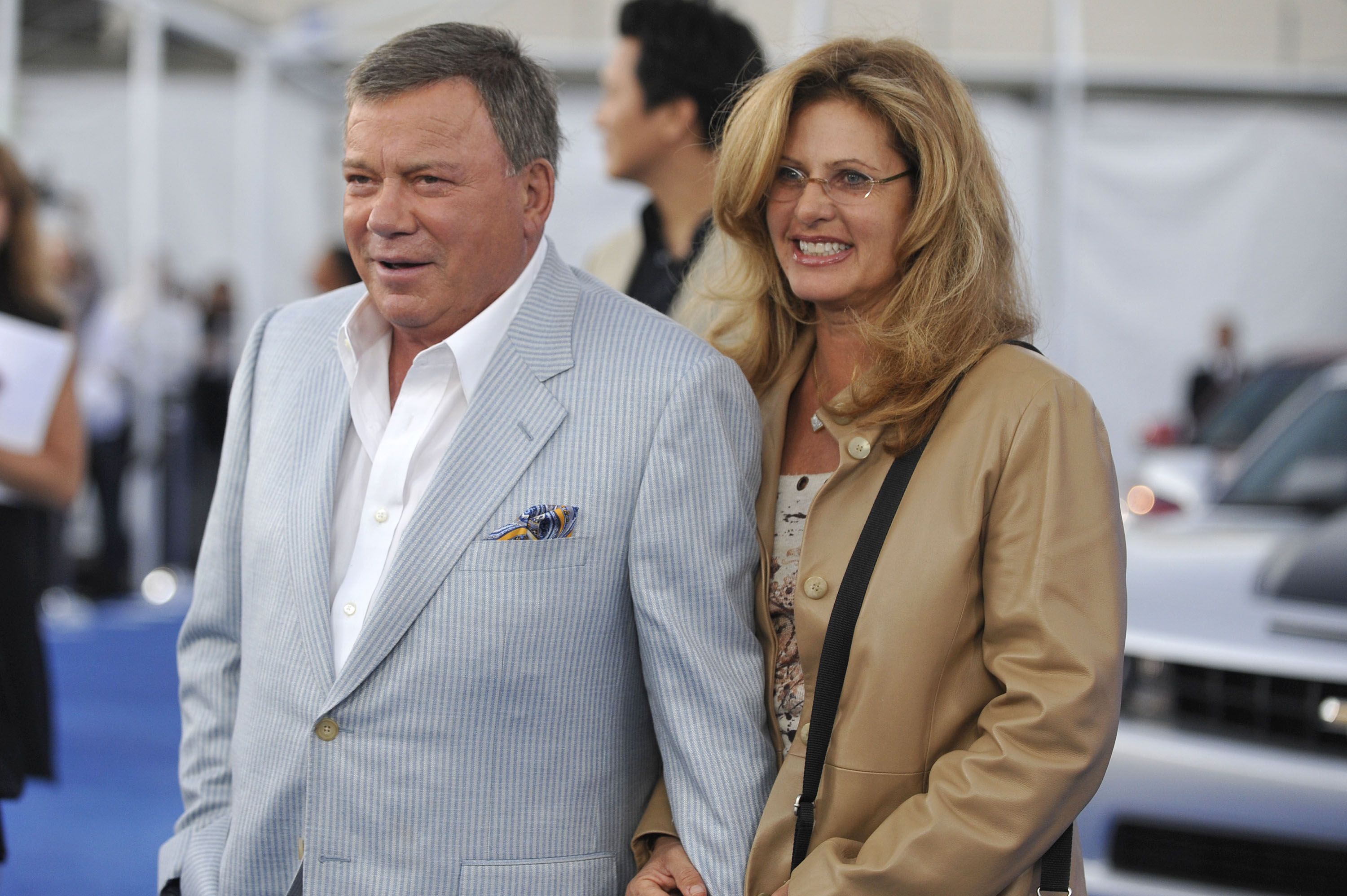 William Shatner y Elizabeth Martin en Los Ángeles en septiembre de 2010. | Foto: Getty Images