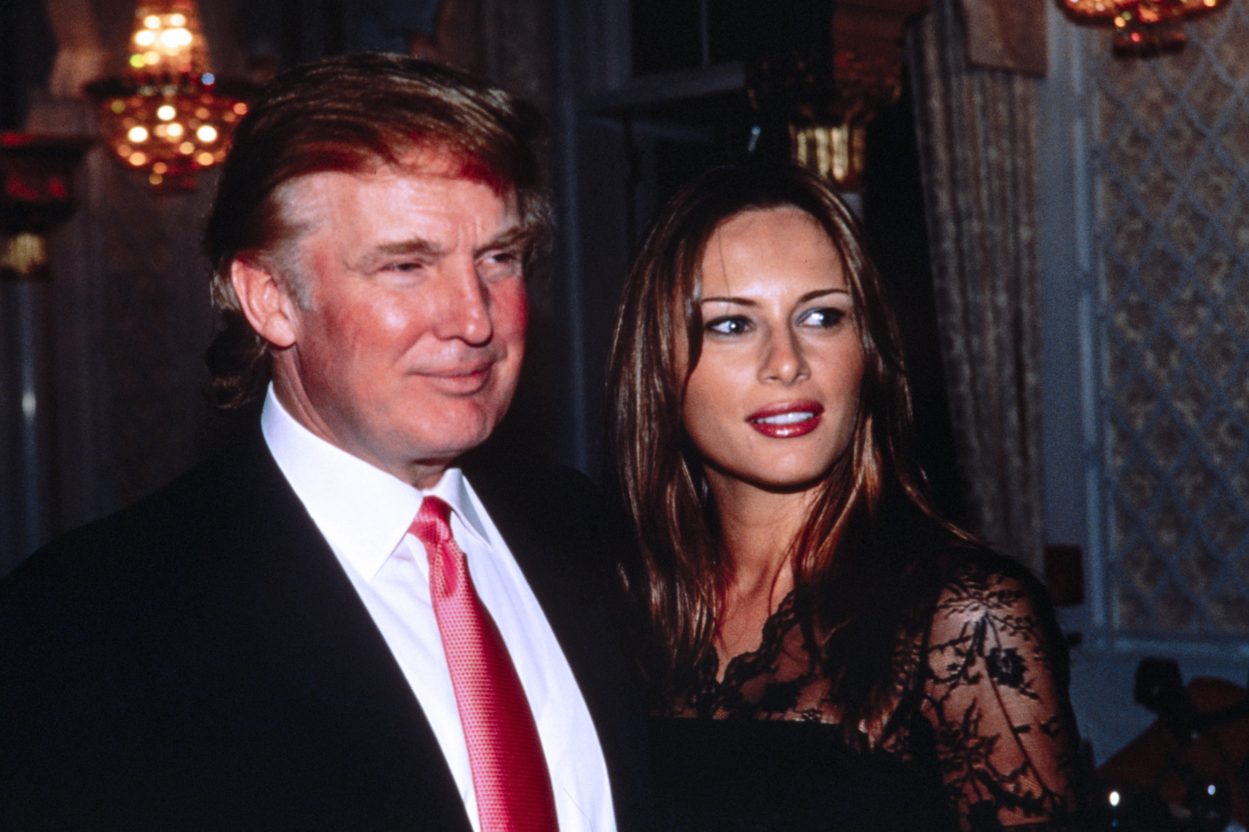 Donald y Melania Trump alrededor de 1999. | Fuente: Getty Images