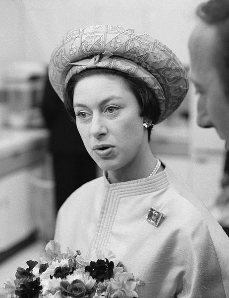 La princesa Margaret y Lord Snowdon en la exposición Museumplein. | Foto: Wikimedia Commons