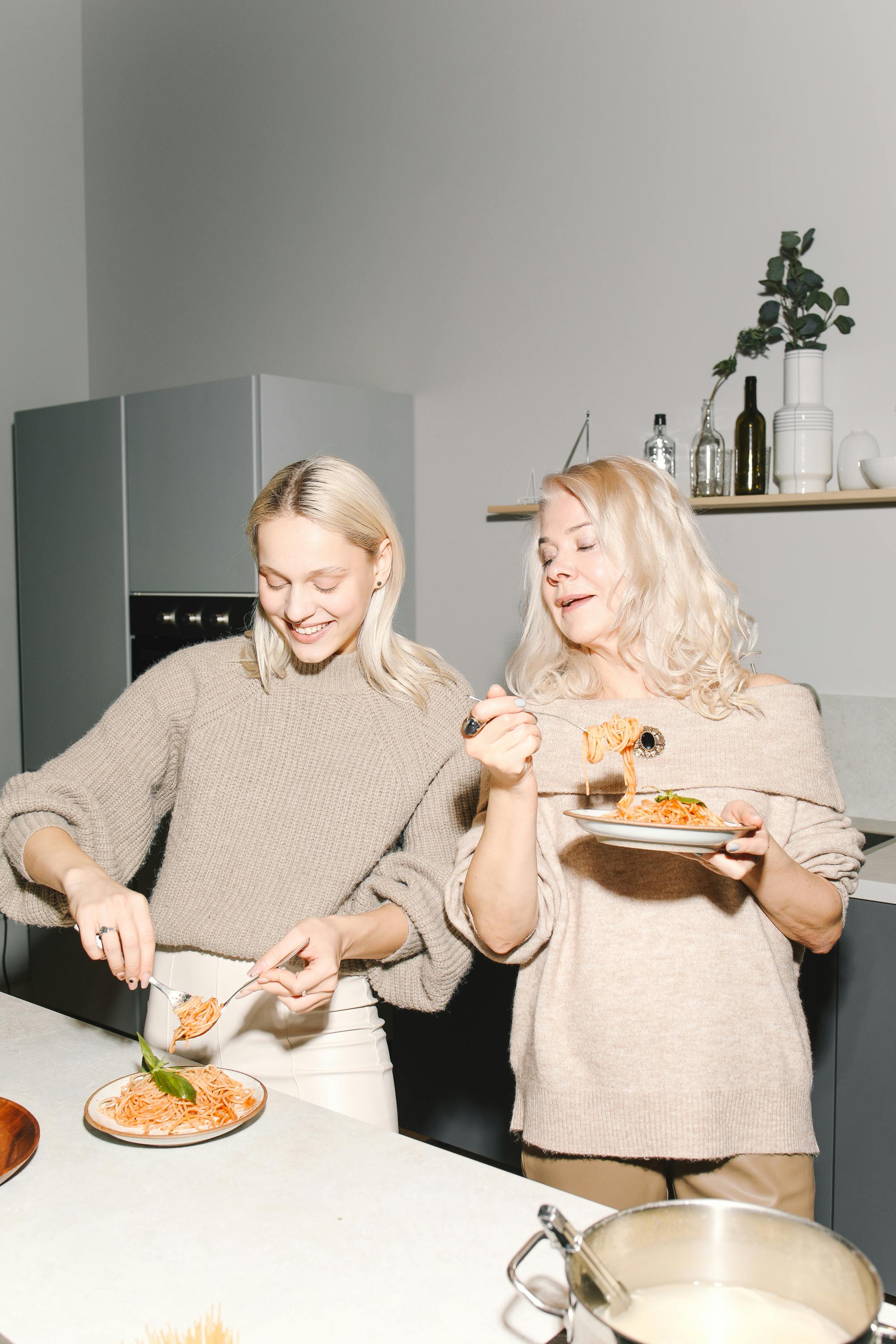 Comedor familiar feliz | Foto: Pexels