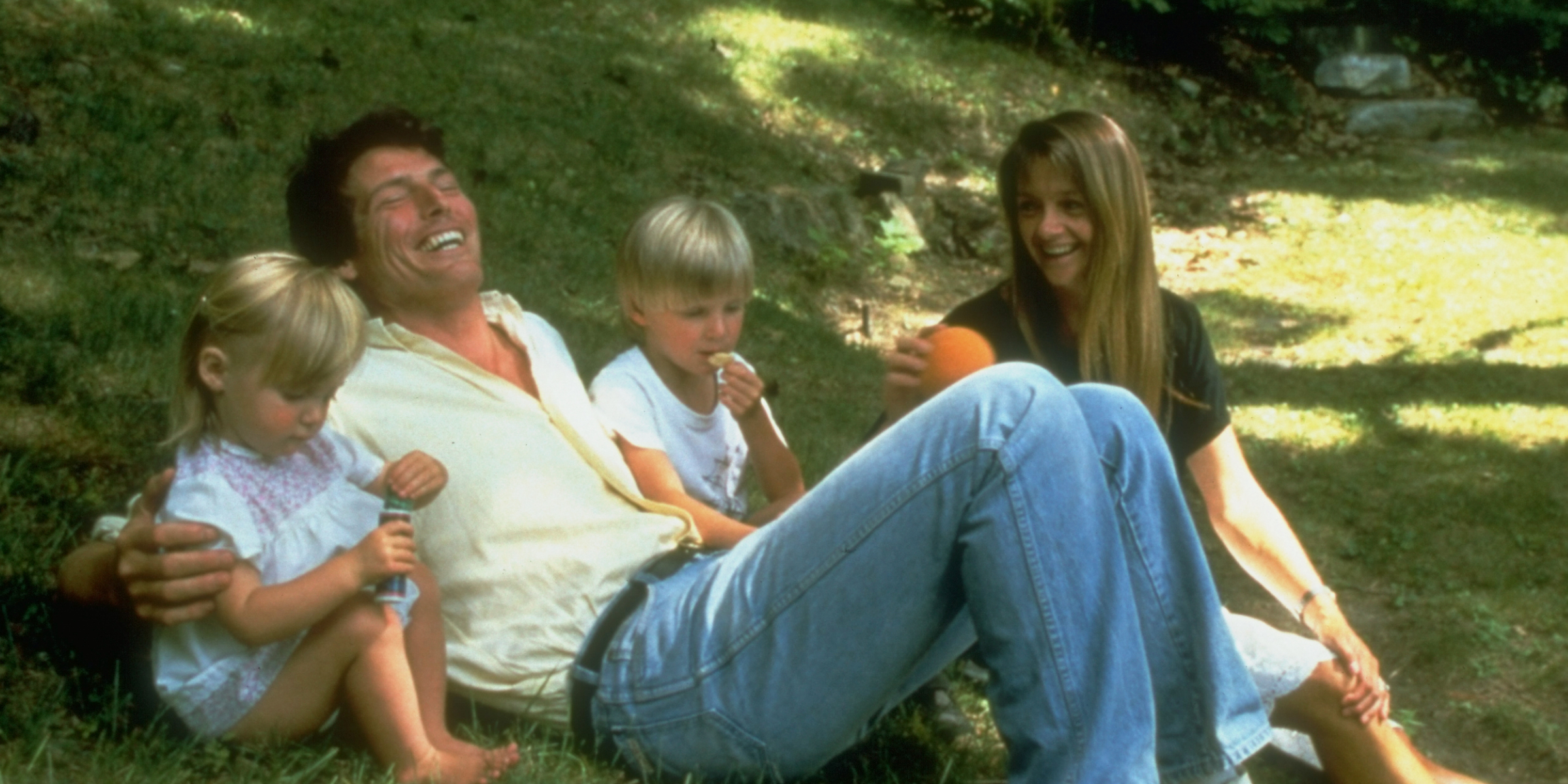 Christopher Reeve con sus hijos | Fuente: Getty Images