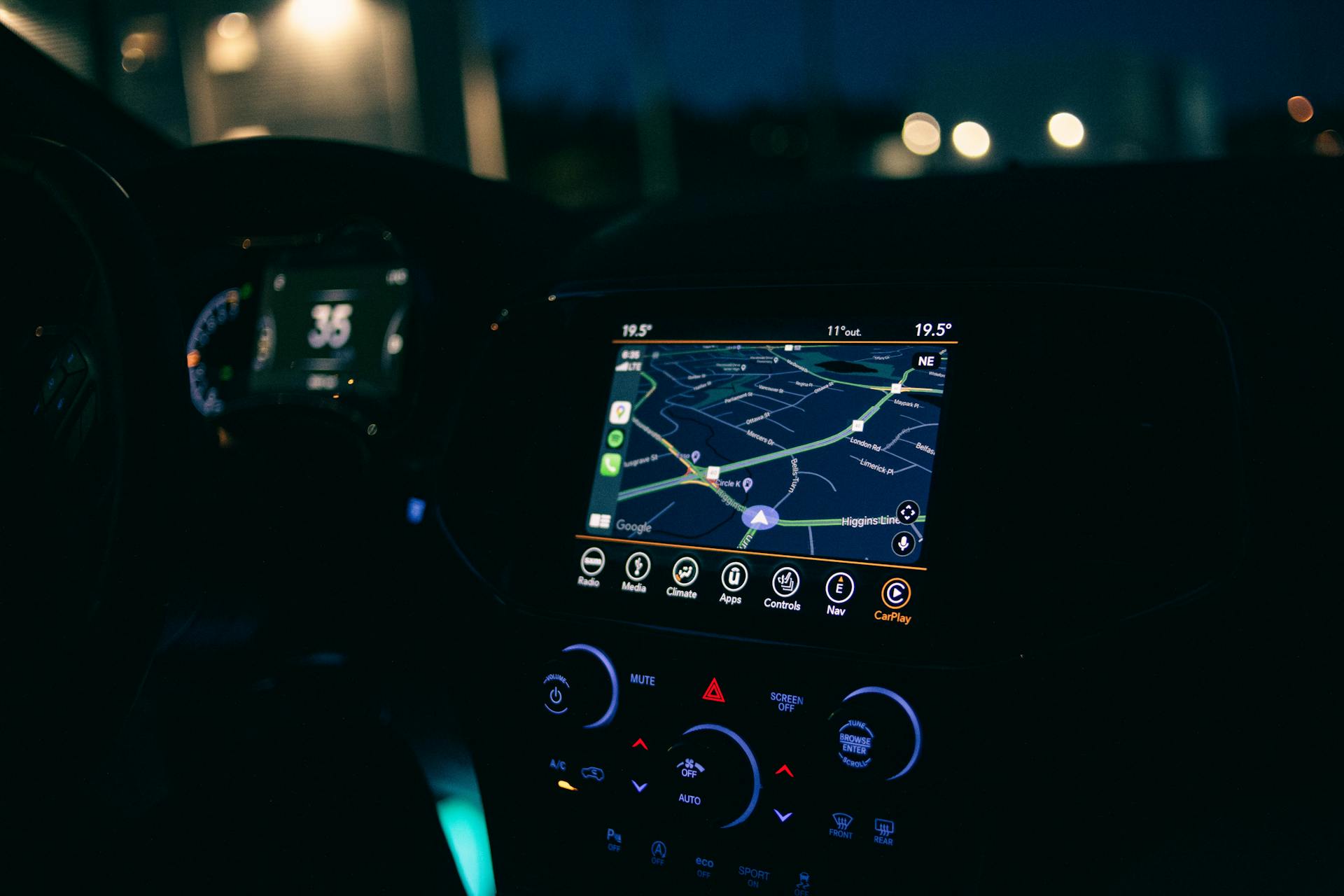 GPS Automóvil | Fuente: Pexels