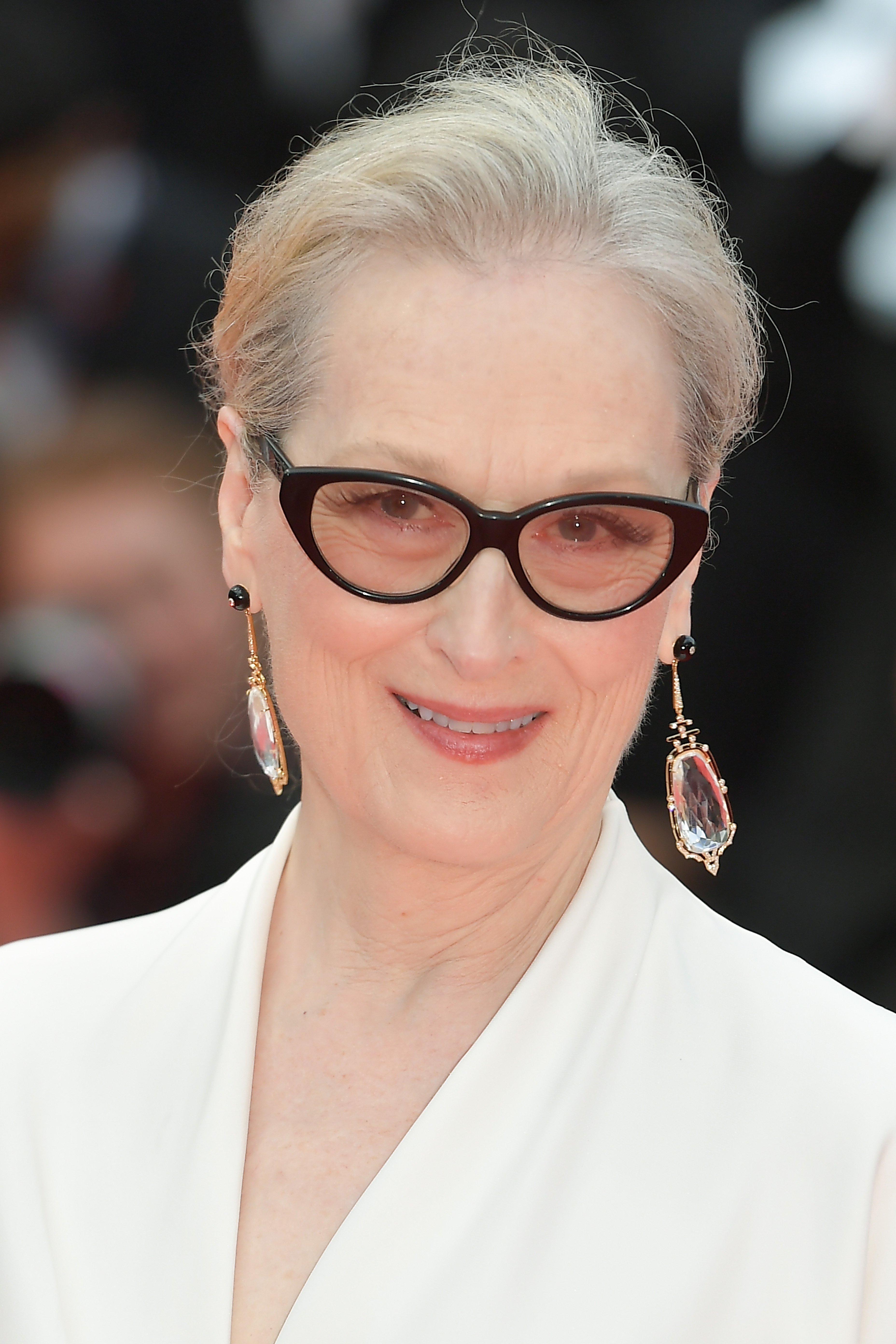 Meryl Streep asiste a la alfombra roja de la proyección y ceremonia de apertura de "Le Deuxième Acte" en la 77ª edición del Festival de Cine de Cannes, Francia, el 14 de mayo de 2024. | Fuente: Getty Images