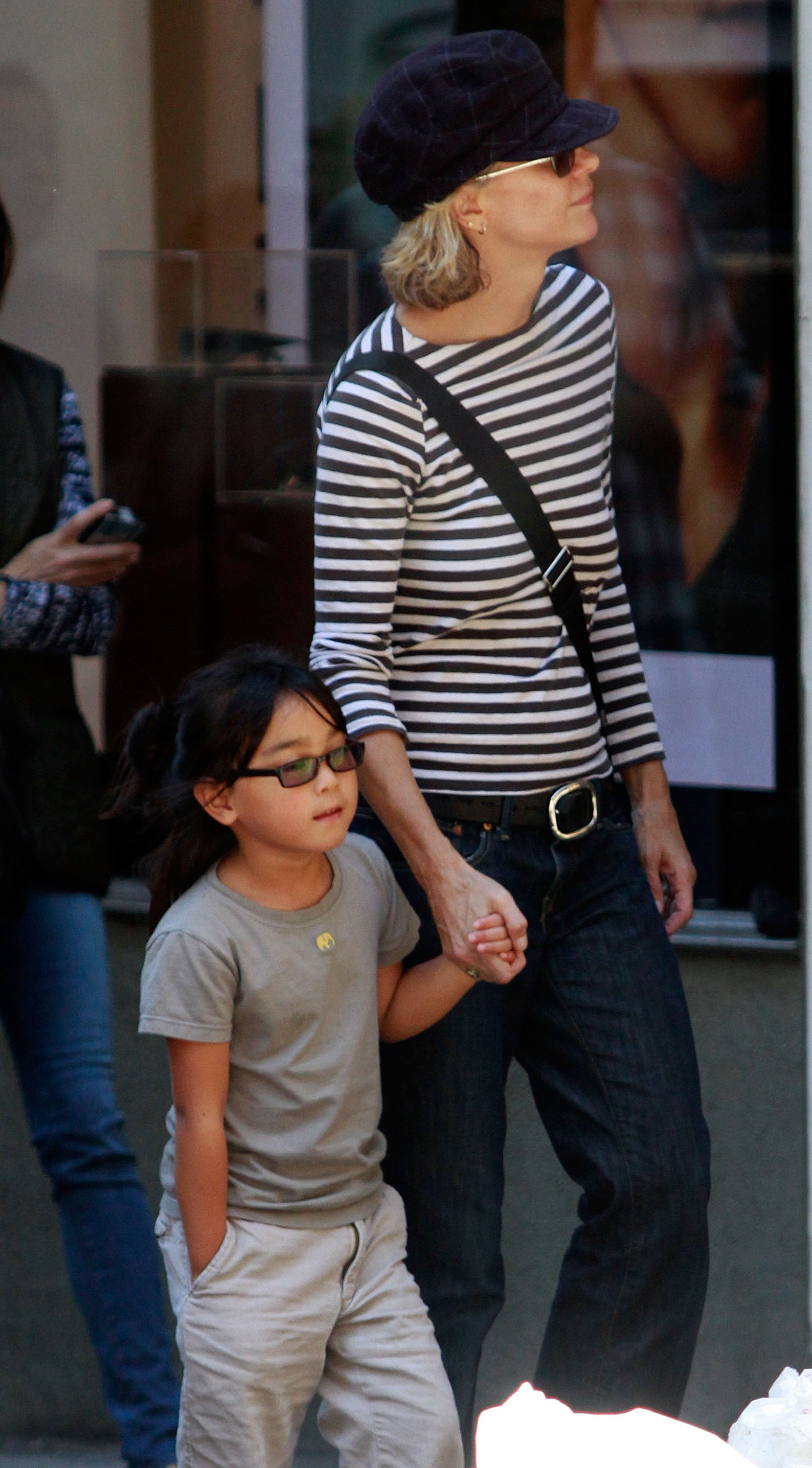 Meg y Daisy Ryan en las calles de SOHO en Nueva York el 11 de septiembre de 2010 | Fuente: Getty Images