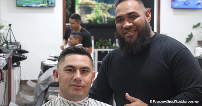 Hombre sin hogar que durmió en barbería por 6 meses vuelve al año totalmente cambiado