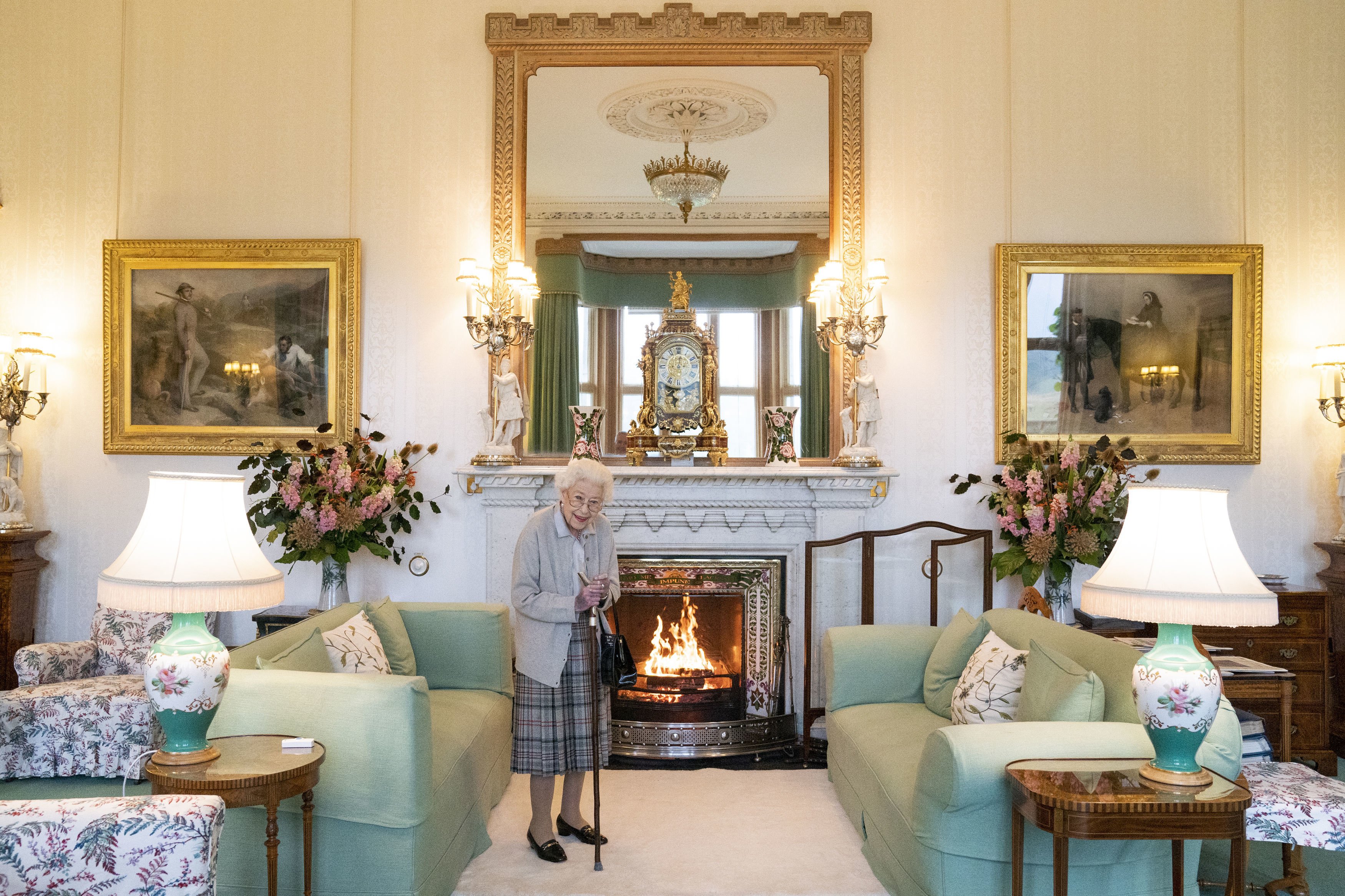 La reina Elizabeth II, el 6 de septiembre de 2022 en Aberdeen, Escocia. | Foto: Getty Images