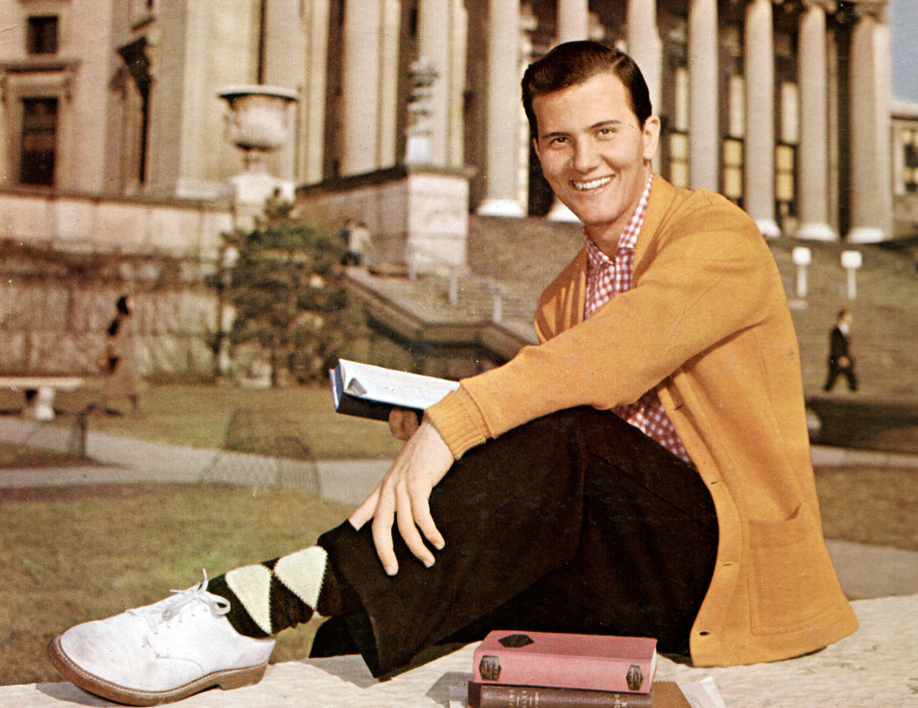 Pat Boone fotografiado en 1960 | Fuente: Getty Images