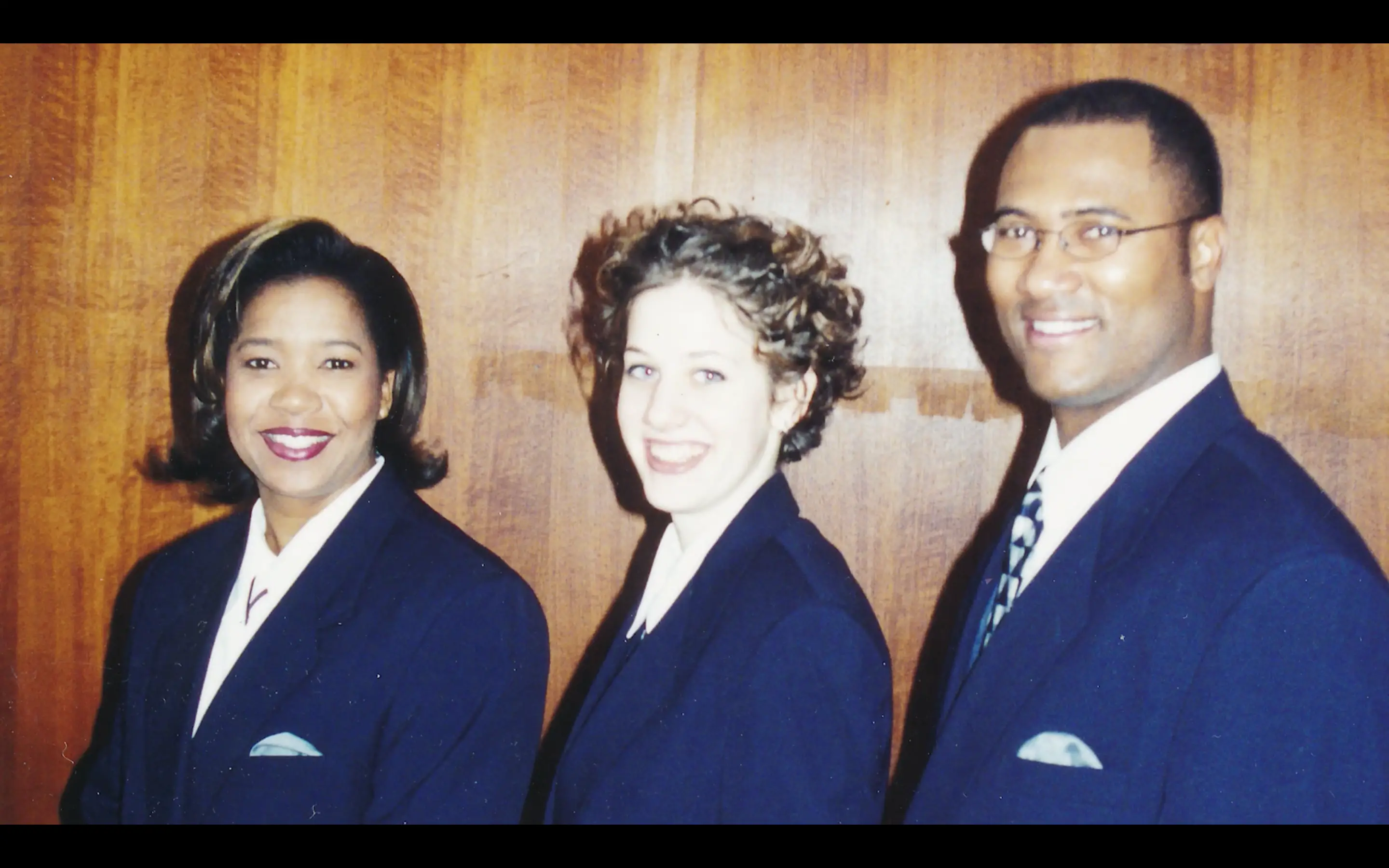 CeeCee Ross-Lyles y dos compañeros. | Foto: youtube.com/@Flight93NationalMemorial