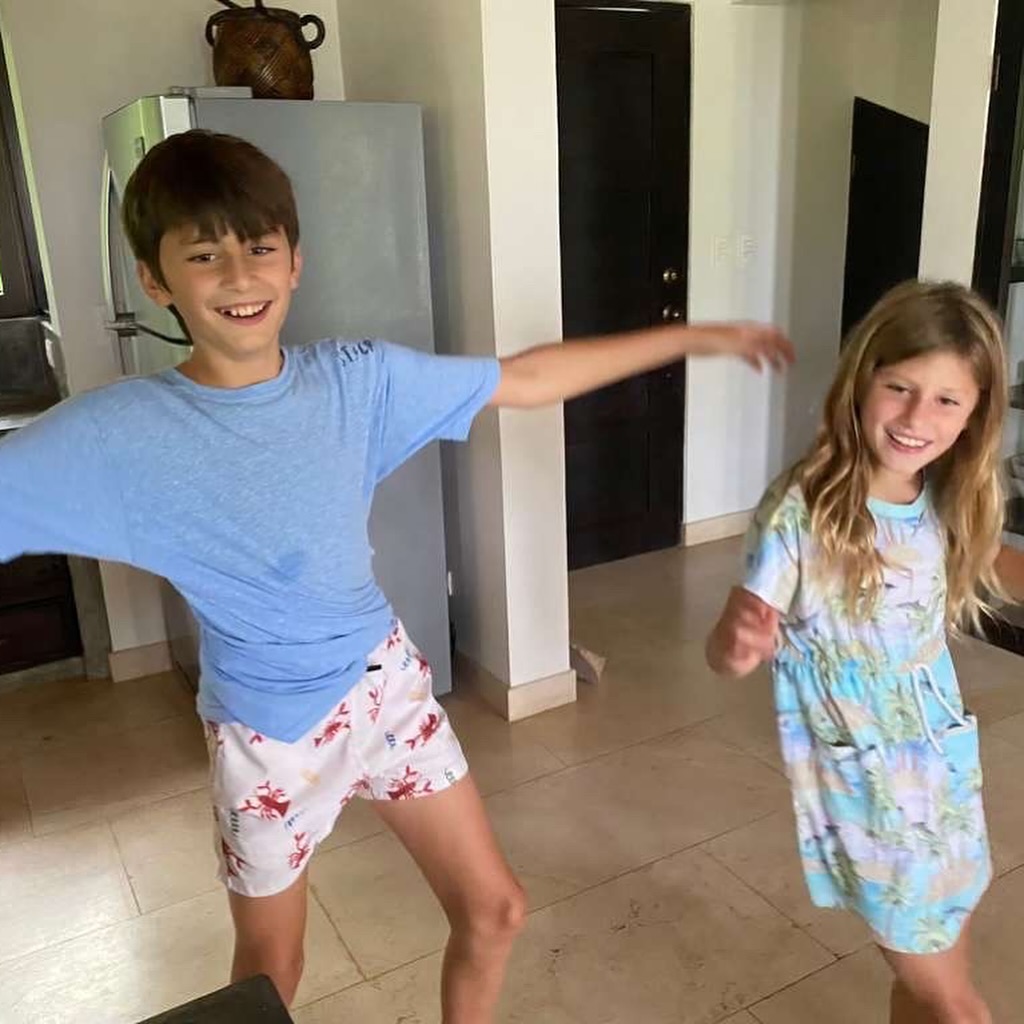 Benjamin "Benny" Rein, y Vivian Lake de un post fechado el 8 de diciembre de 2024 | Fuente: Instagram/tombrady