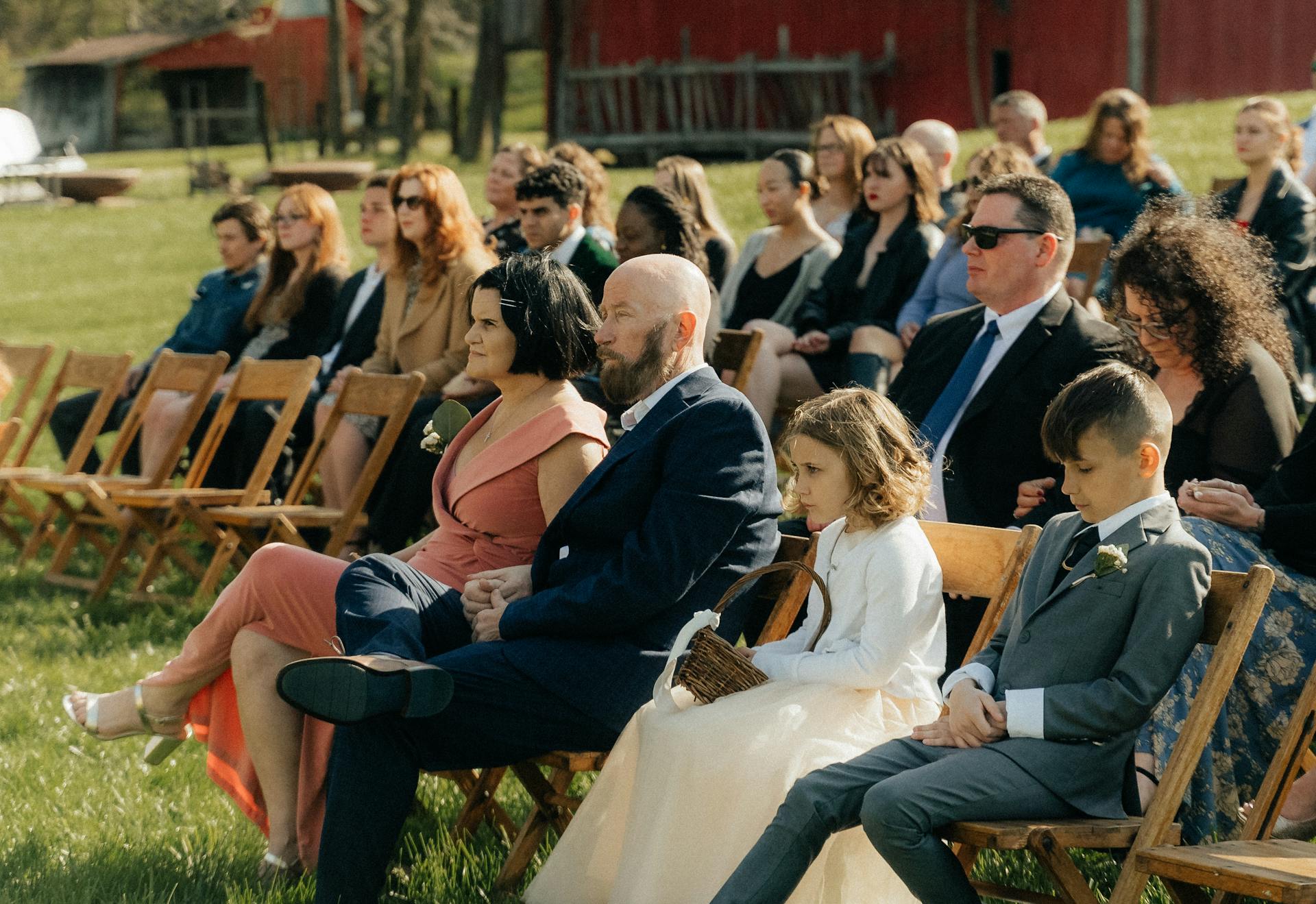 Invitados a una boda | Fuente: Pexels