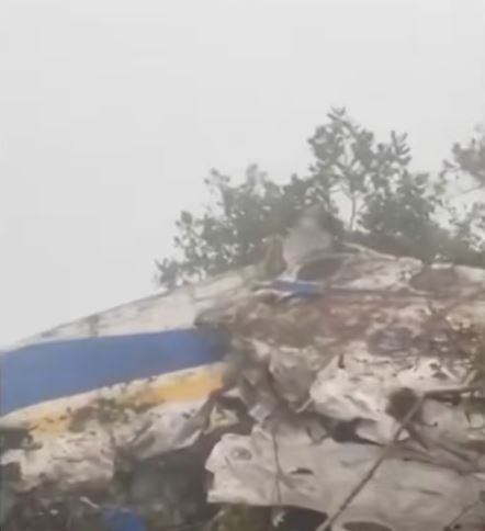 Imagen parcial del avión accidentado | Fuente: YouTube/ntn24