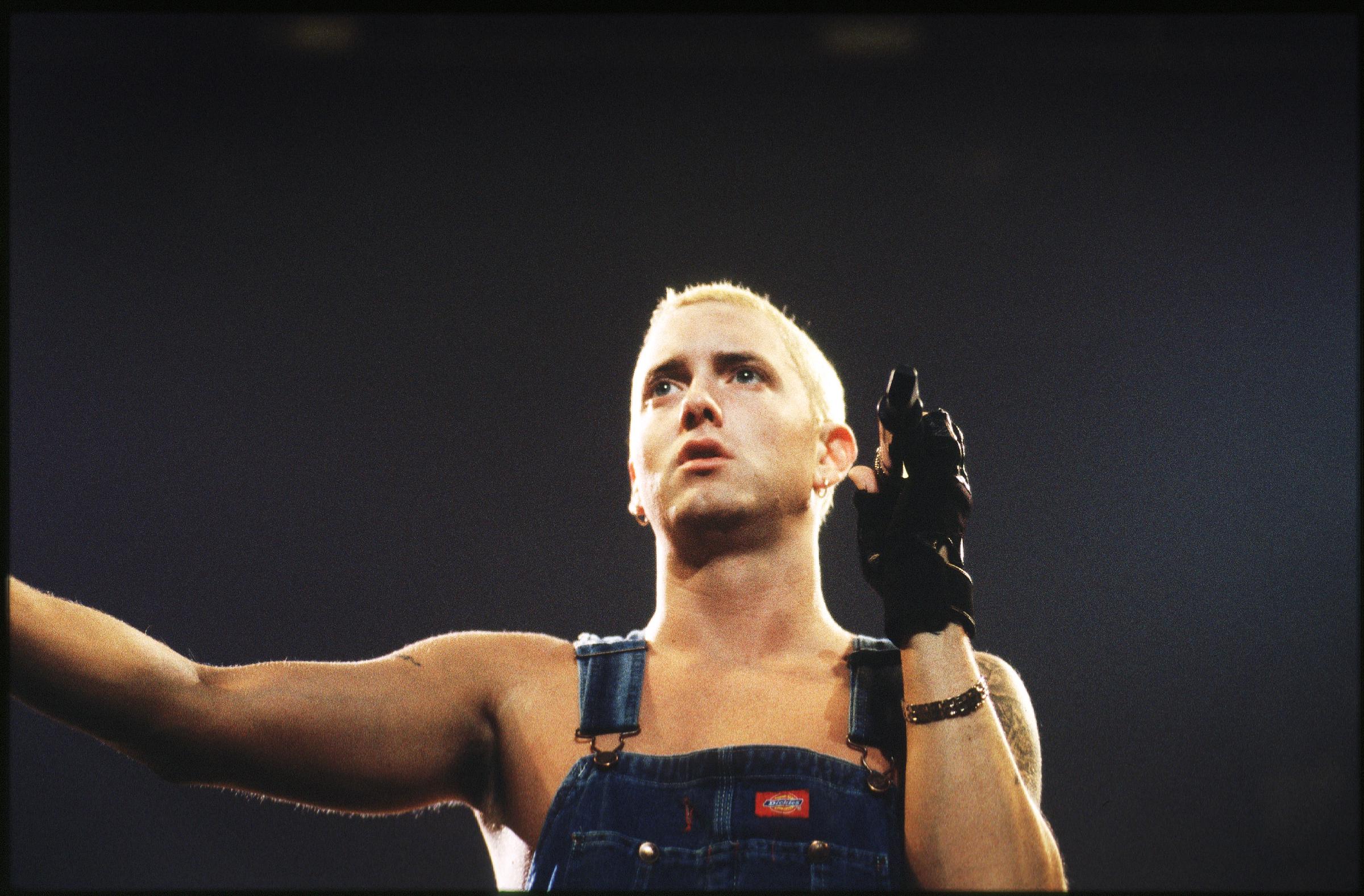 Eminem actúa el 2 de mayo de 2001 | Fuente: Getty Images