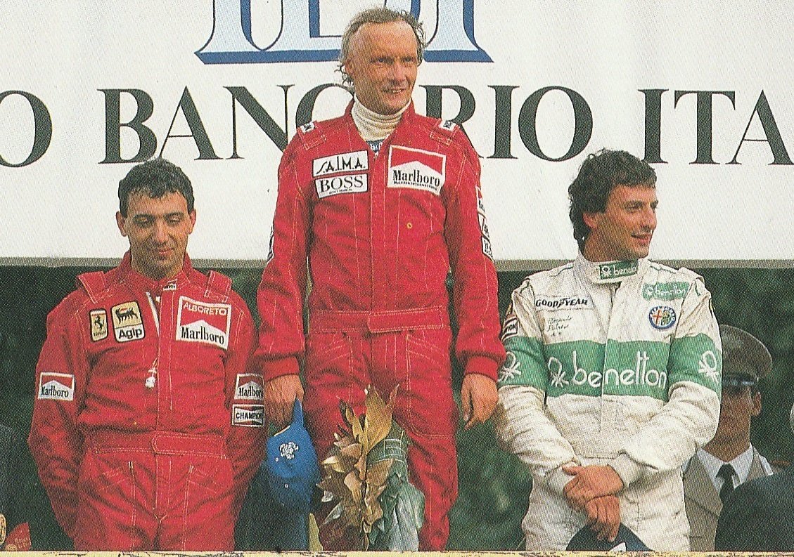Michele Alboreto, Niki Lauda y Riccardo Patrese en el podio del Gran Premio de Italia 1984. | Imagen: Wikipedia