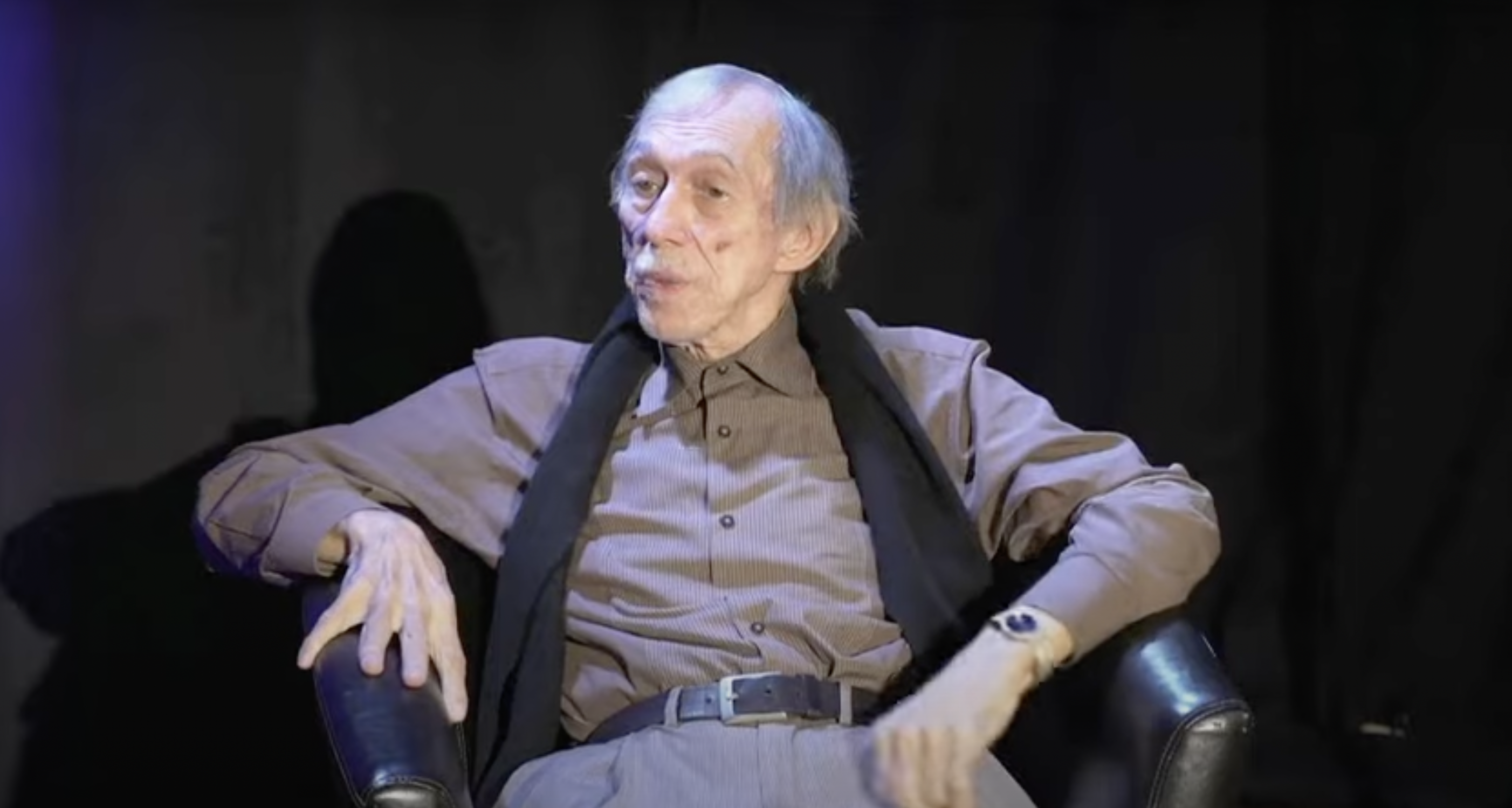 Captura de pantalla de Stephen Novosel durante una entrevista de un vídeo de YouTube del 23 de noviembre de 2020. | Fuente: Youtube/Conversations In Jazz