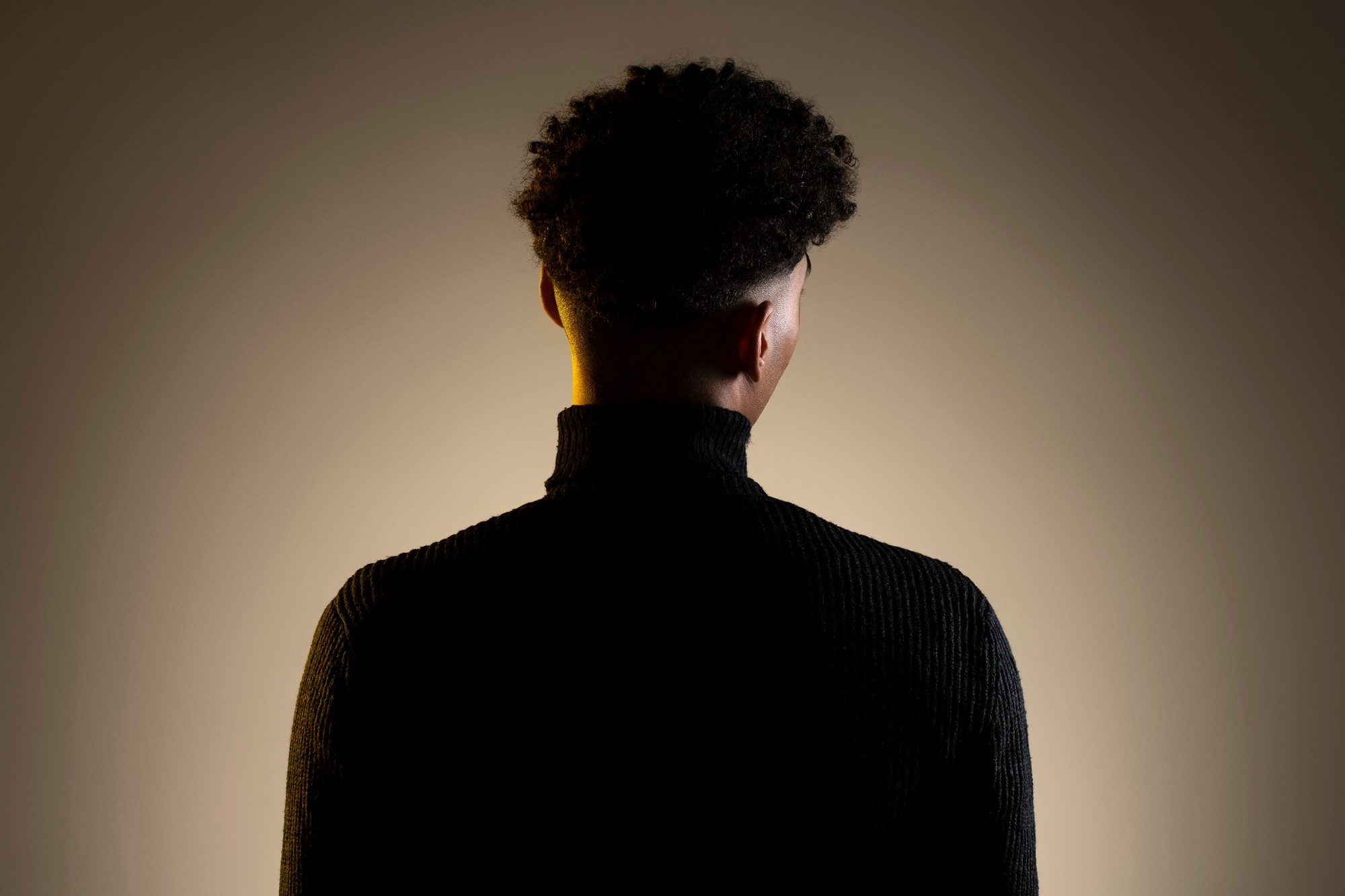 Silueta de un hombre | Fuente: Freepik