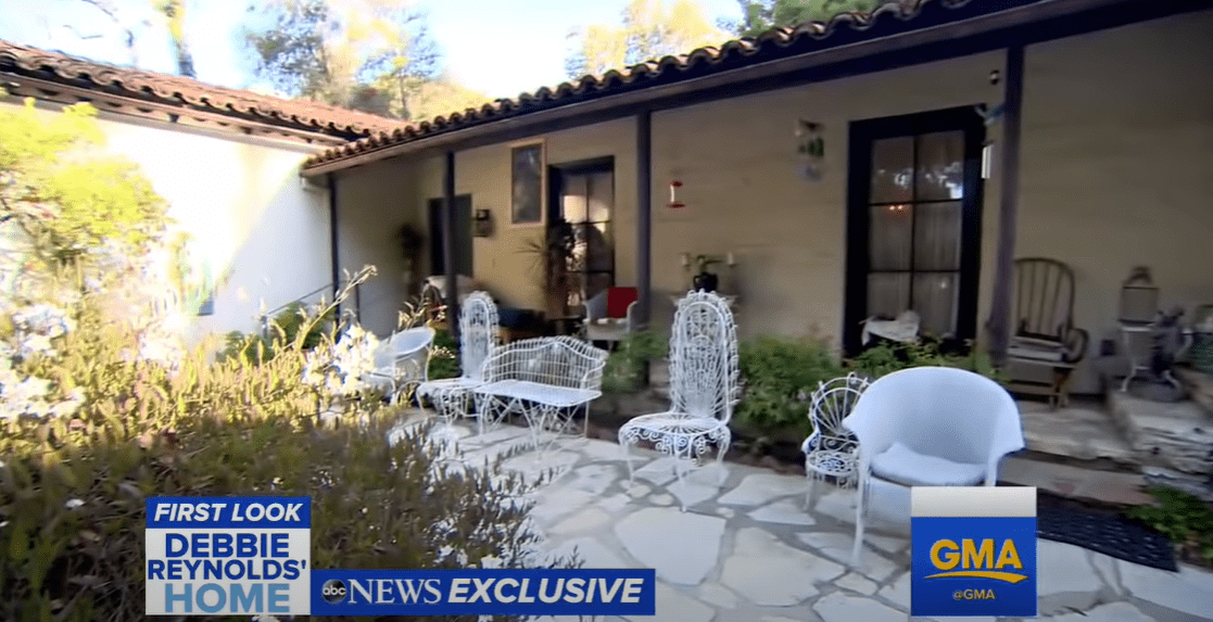 El interior de la casa de Debbie Reynolds. | Fuente: youtube.com/Good Morning America