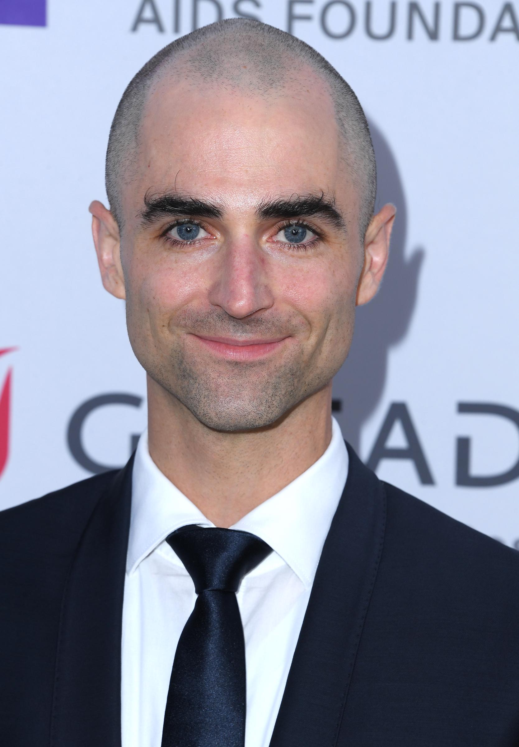 Quinn Tivey llega al The Elizabeth Taylor Ball To End AIDS el 15 de septiembre de 2022, en West Hollywood, California. | Fuente: Getty Images