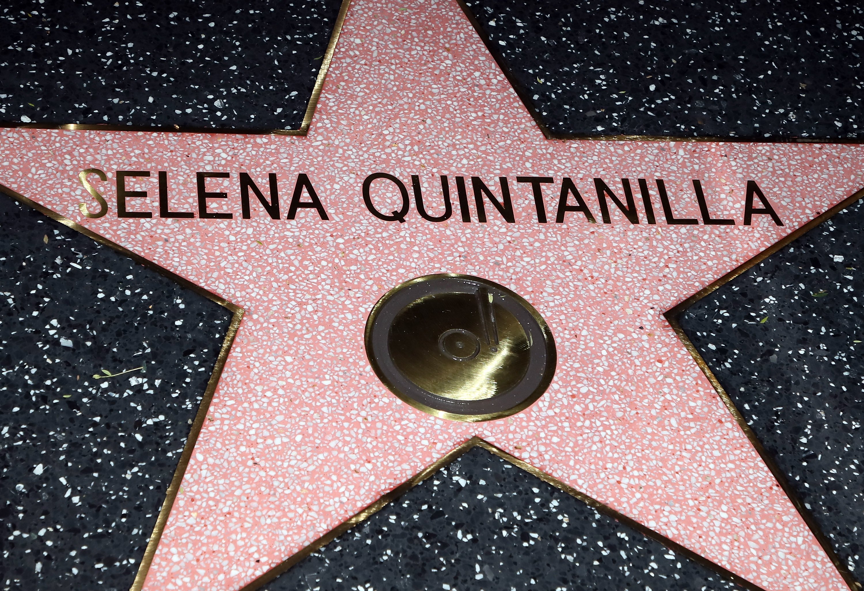 Estrella del Paseo de la Fama de Selena Quintanilla en Hollywood, California, el 3 de noviembre de 2017 || Fuente: Getty Images