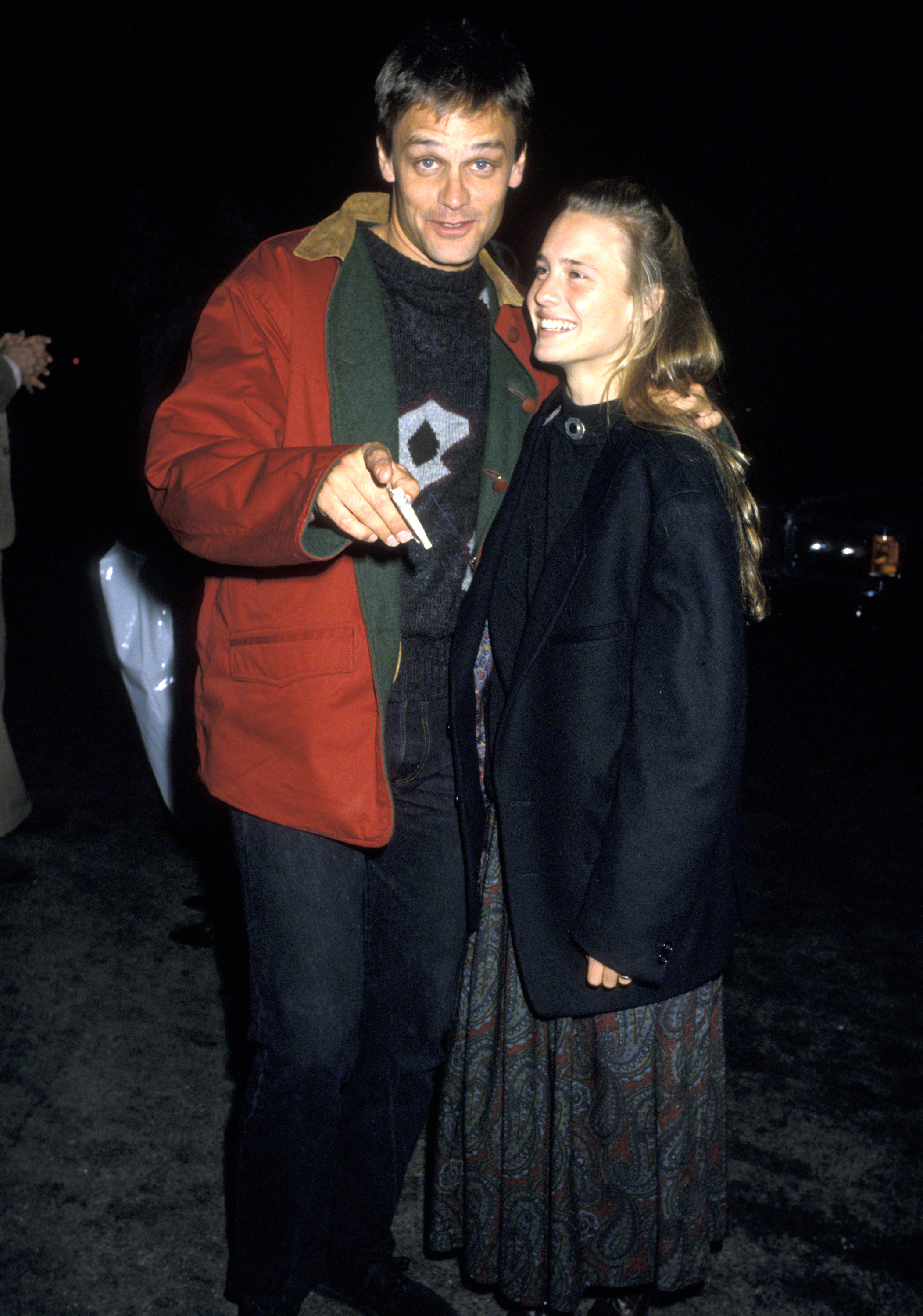 Dane Witherspoon y Robin Wright vistos en el restaurante Spago de West Hollywood, el 7 de enero de 1987. | Fuente: Getty Images