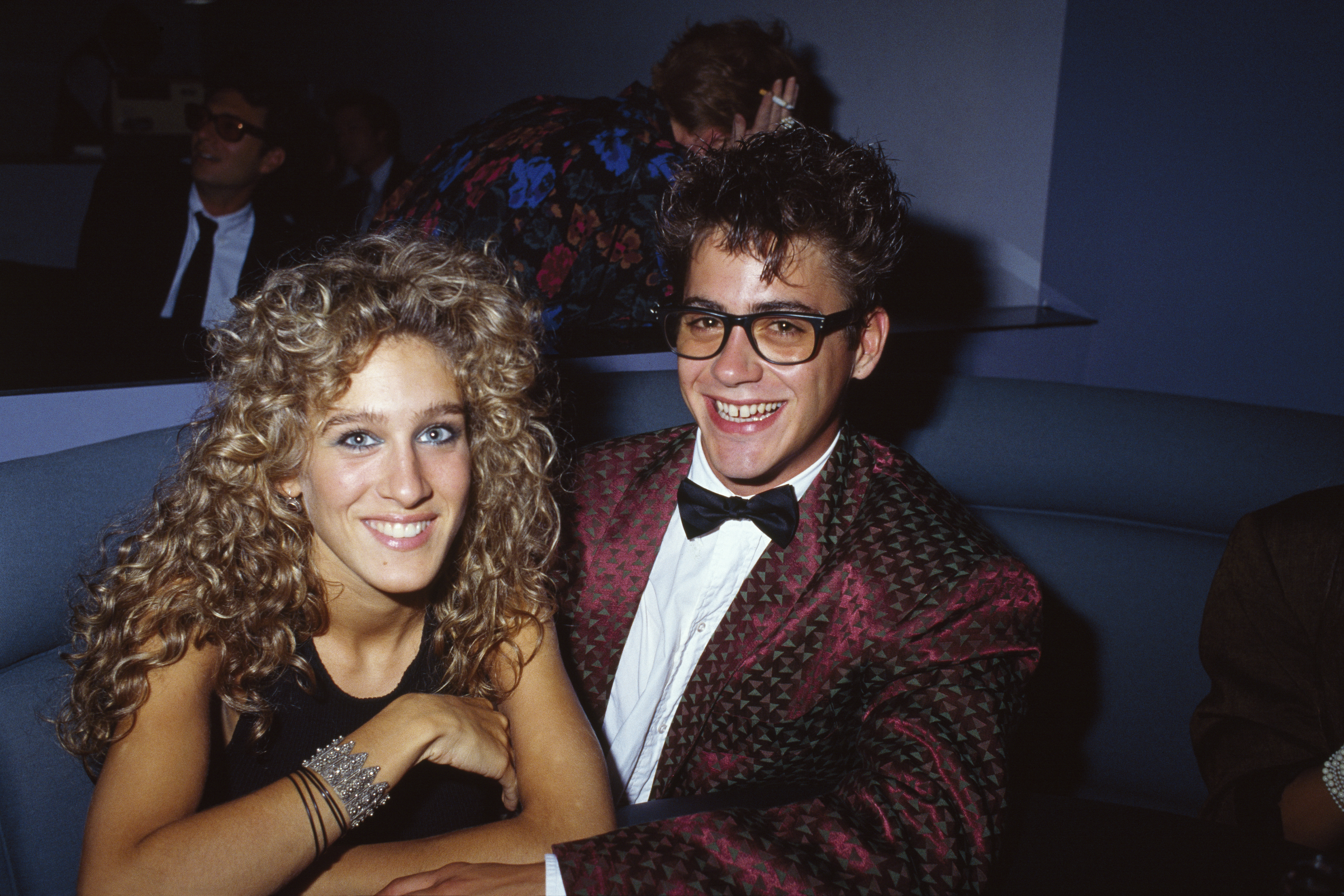 Sarah Jessica Parker y Robert Downey Jr. en 1985. | Foto: Getty Images