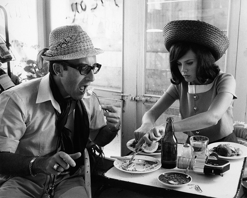 Peter Sellers y su esposa actriz hacia 1965. | Fuente: Getty Images